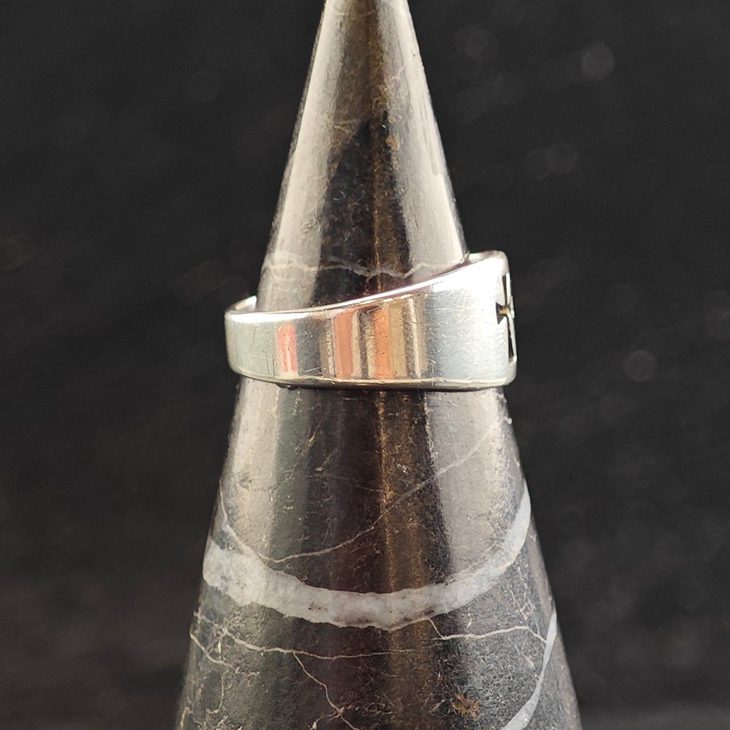 Vintage James Avery Cross Cut Out Sterling Silver Ring Sz 6 1/4 R6488