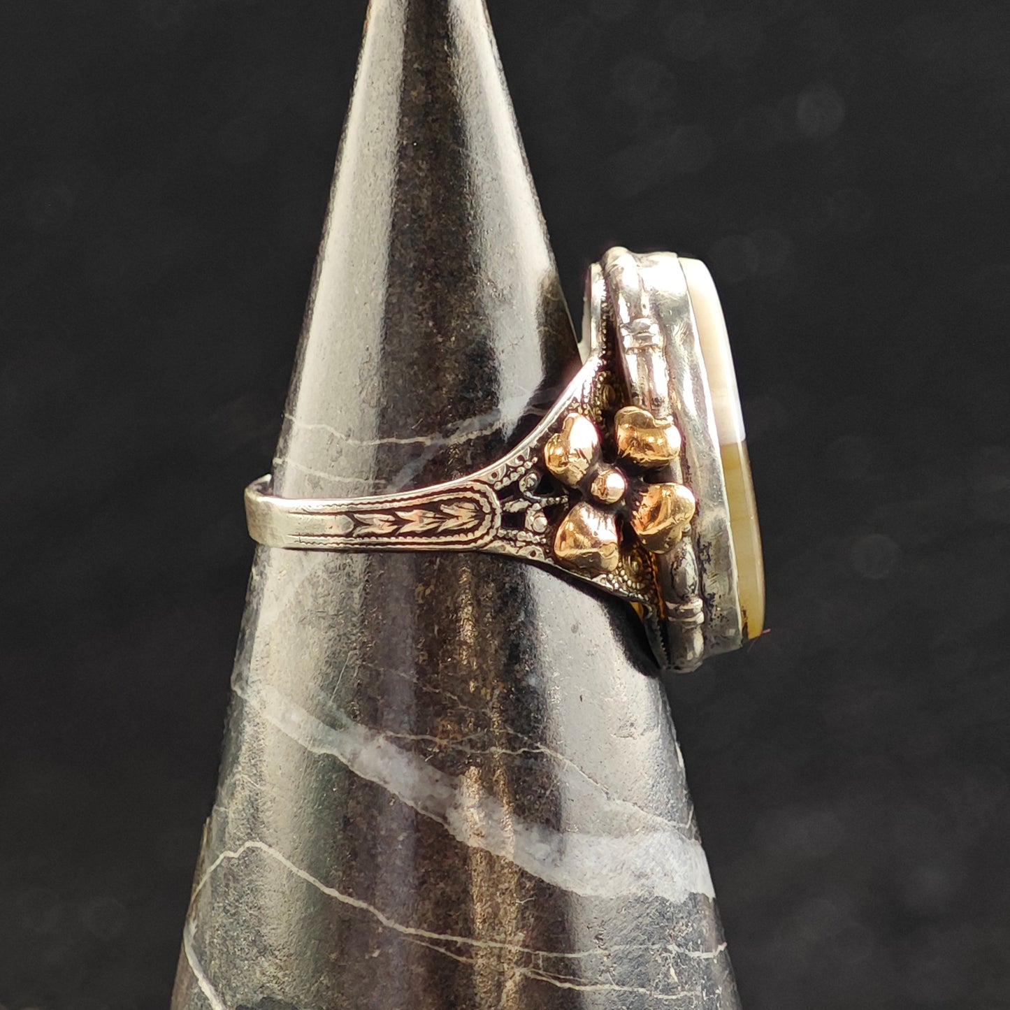 Art Nouveau Agate Gold Accent Sterling Silver Ring Sz 6 R6512