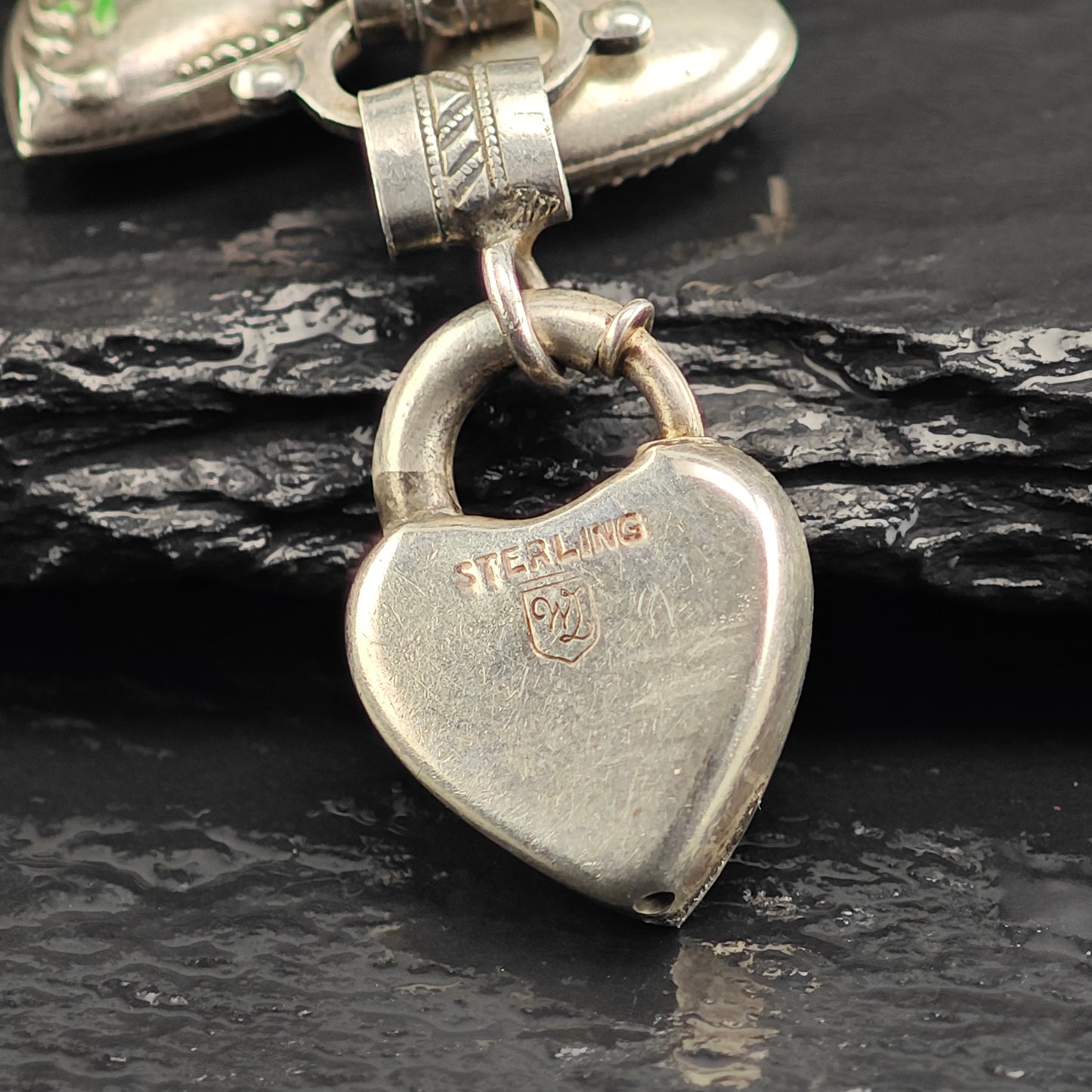 Walter Lampl Multi-Heart Enamel Sterling Silver Charm Bracelet Sz 7" BR3109Dor