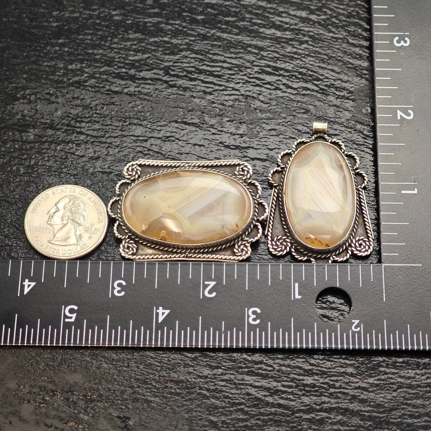 Vintage Agate Set of Native American Sterling Silver Cuff, Pendant, Brooch, and Ring Sz 6 1/4" MISC0373