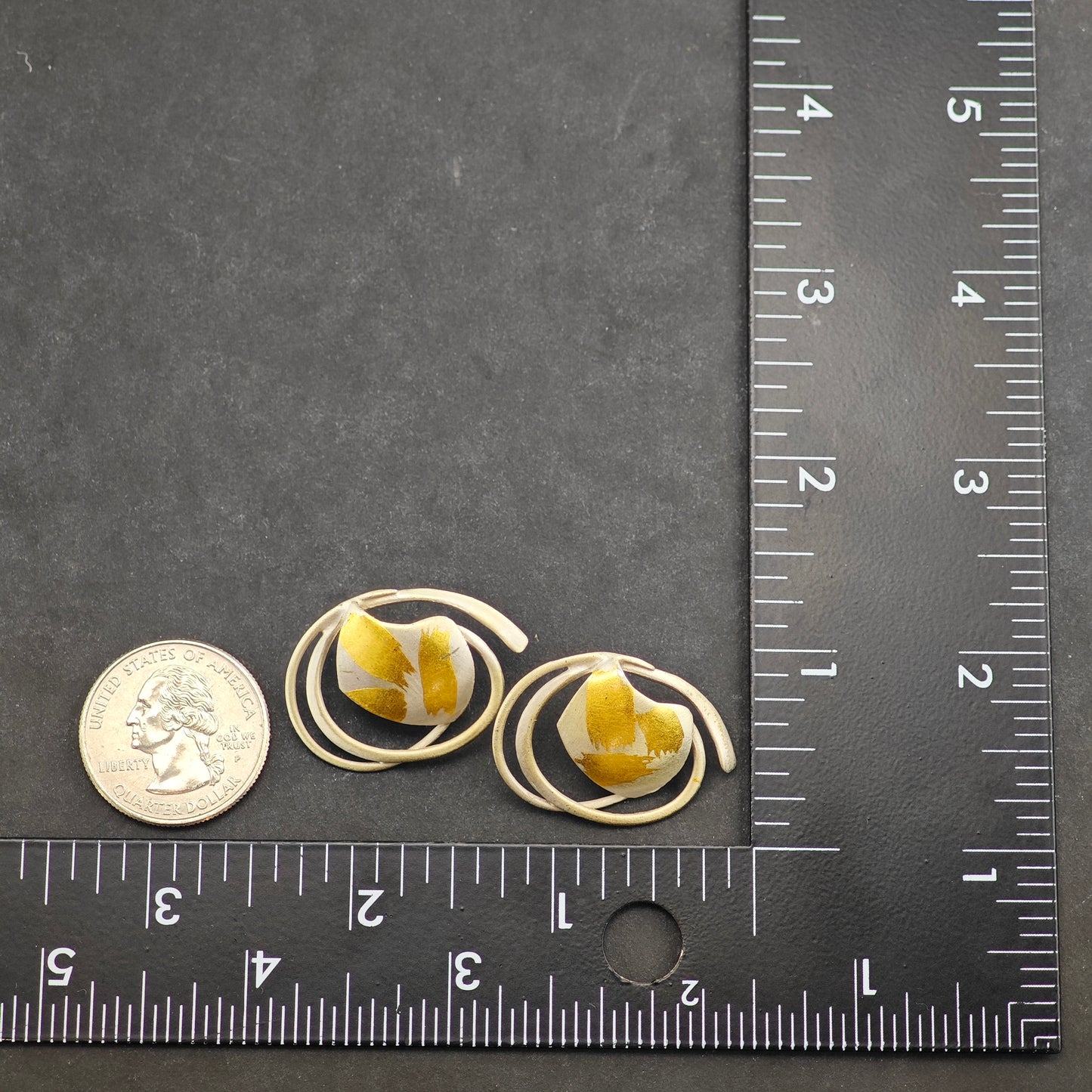 Vintage Sterling Silver Stud Earrings Modernist Gold Tone Abstract Gold Leaf ER3004