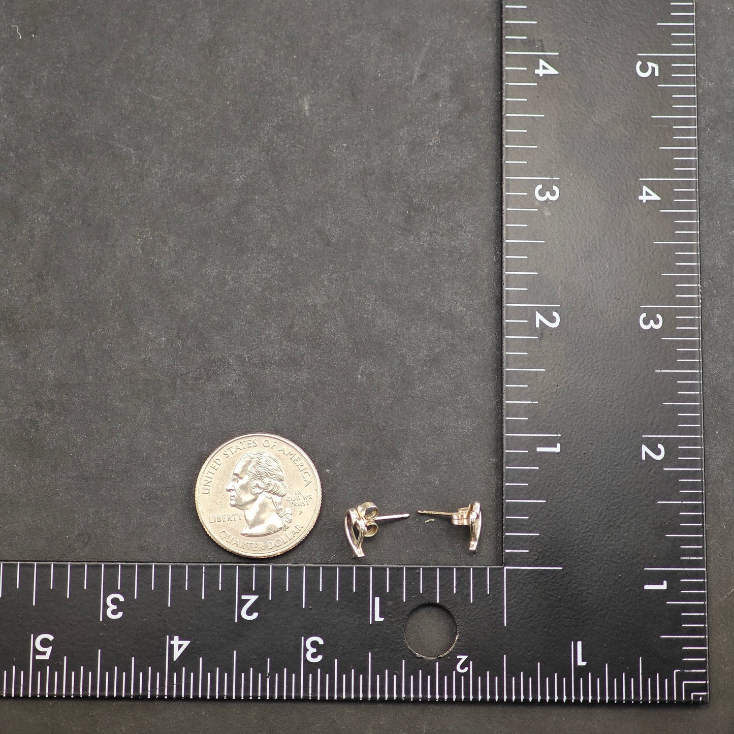Vintage Tiffany Heart Sterling Silver Stud Earrings ER3013