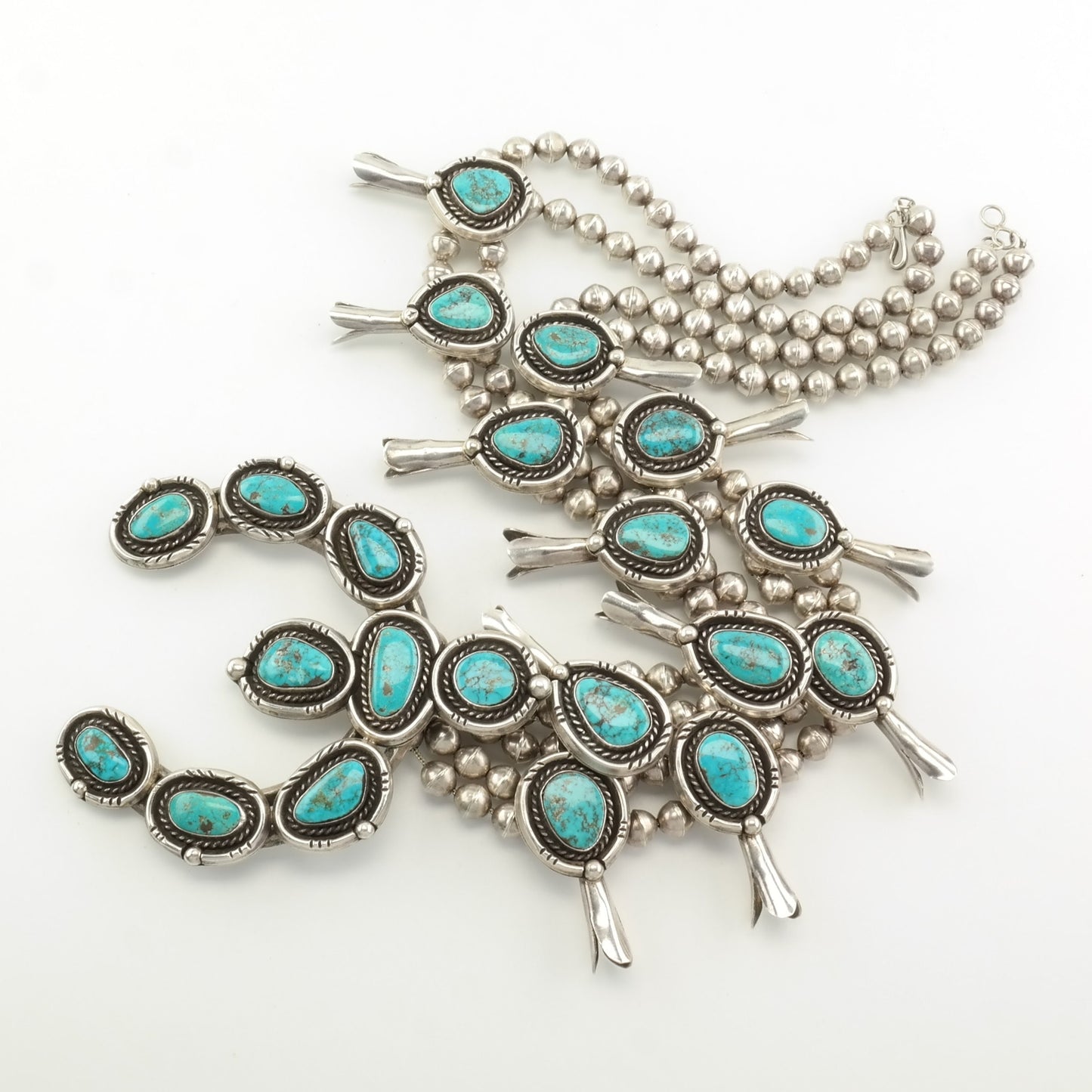 Vintage Native American Sterling Silver Blue Turquoise Necklace Squash Blossom