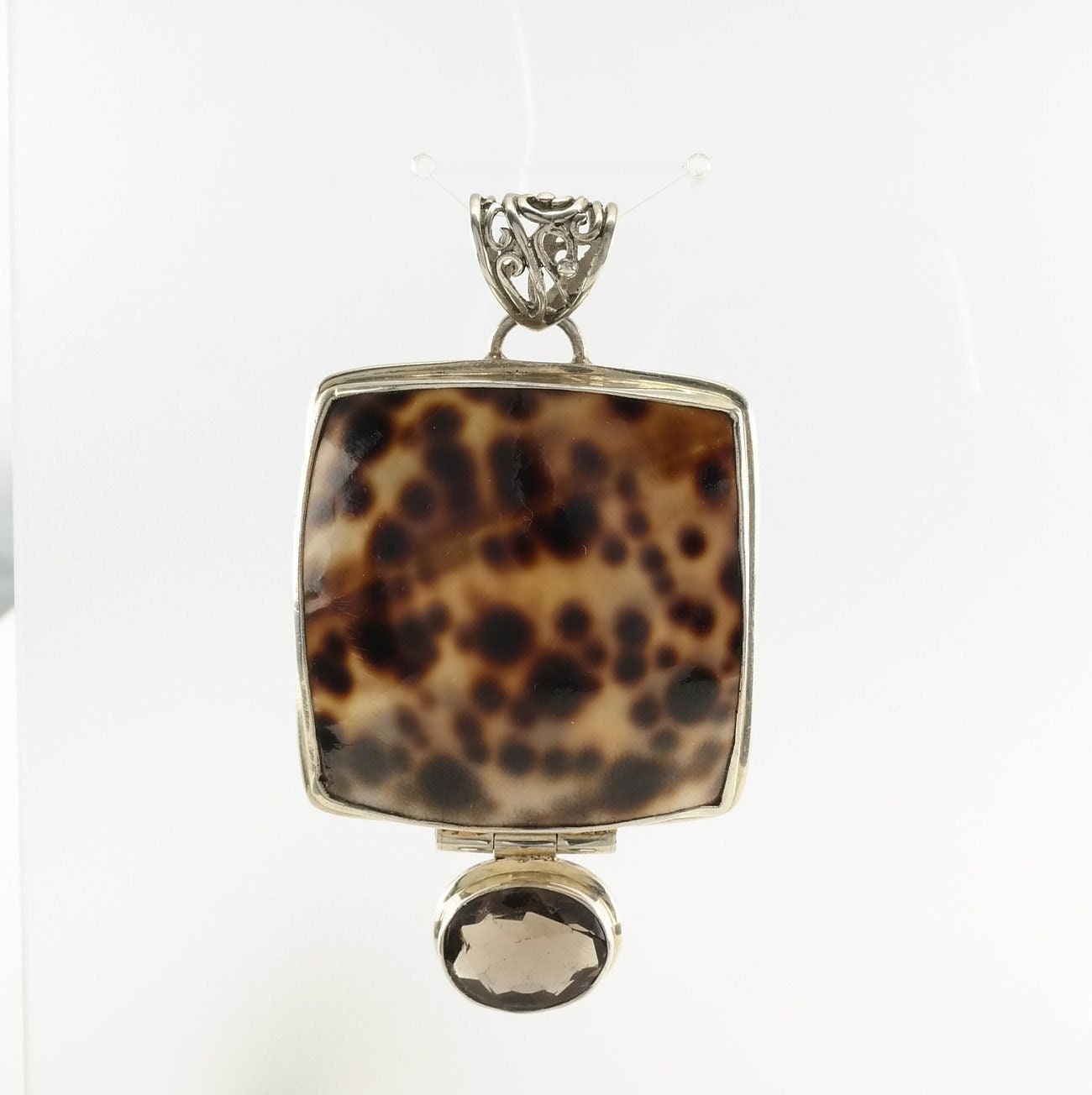 Vintage Shell, Quartz Sterling Silver Pendant
