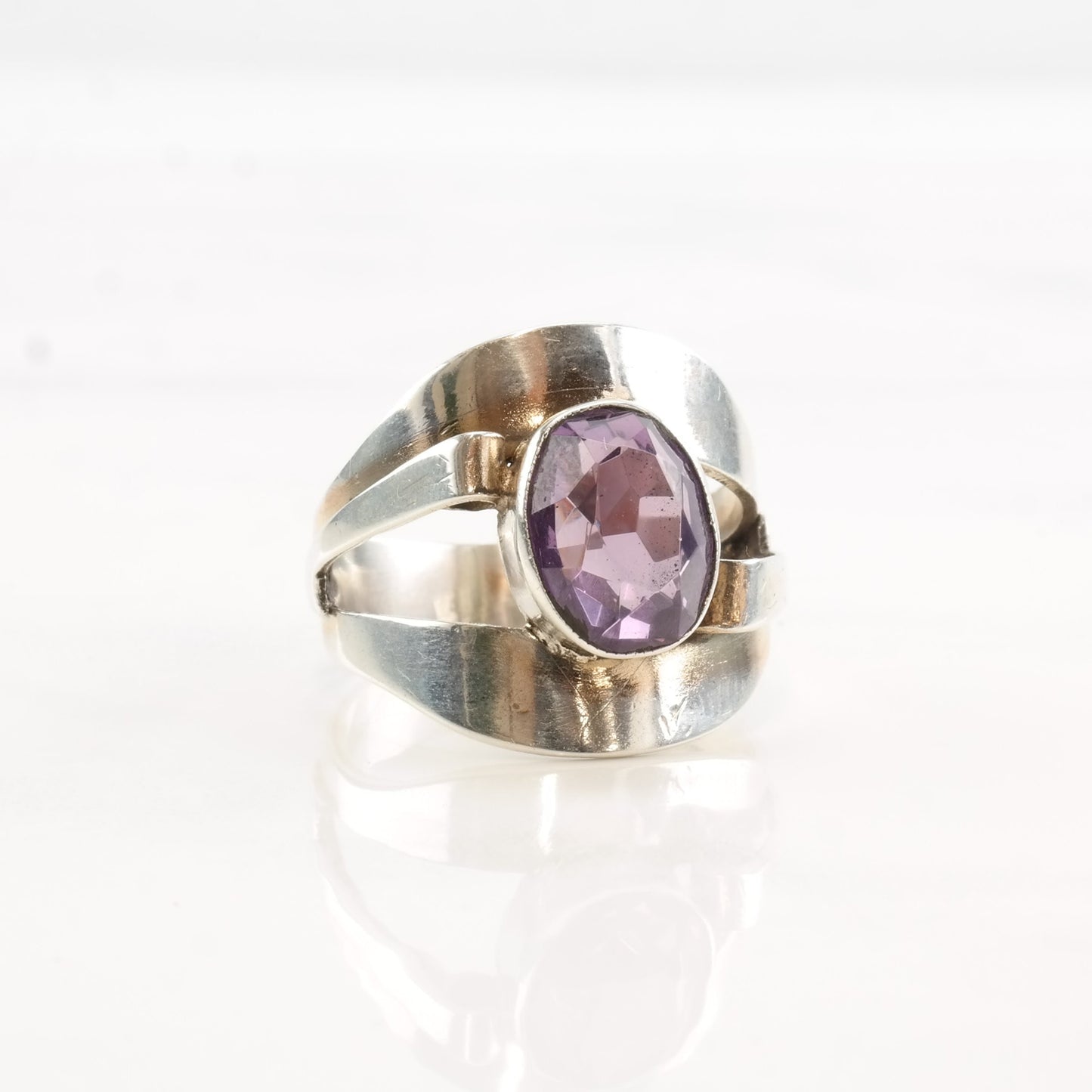 Vintage Soviet Russia Silver Ring Color Change Corundum Oval Sterling Size 7 1/4