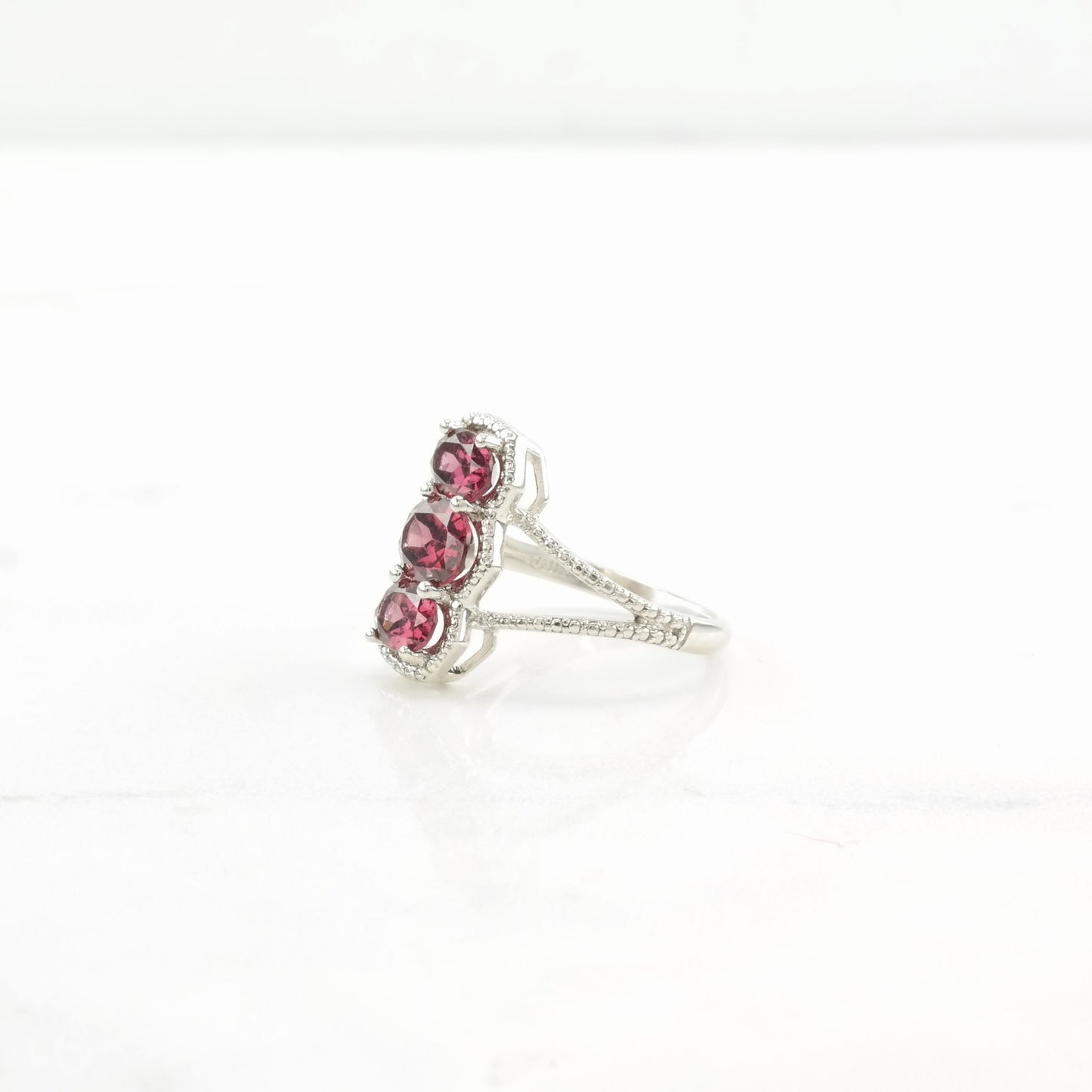 Vintage Sterling Silver Ring Pink Garnet Size 5