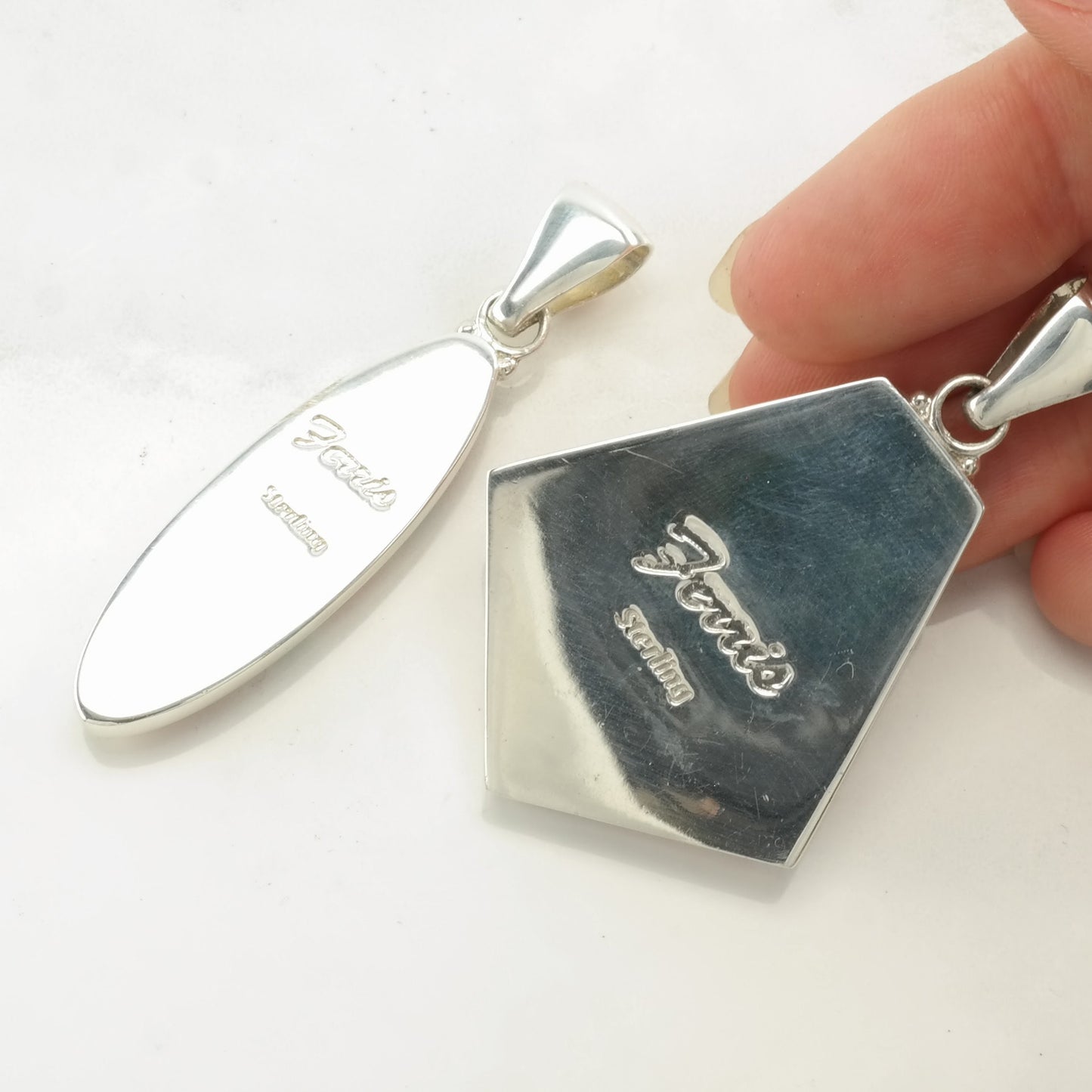Ferris Inlay Spiny Oyster Sterling Silver Pendant P2155
