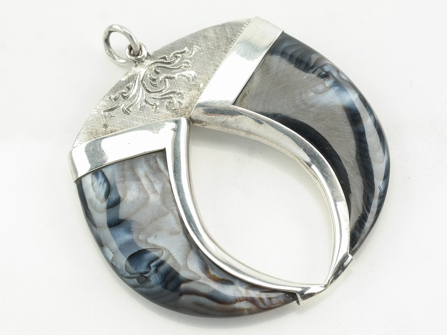 Vintage Abalone Faux Claw Sterling Silver Pendant