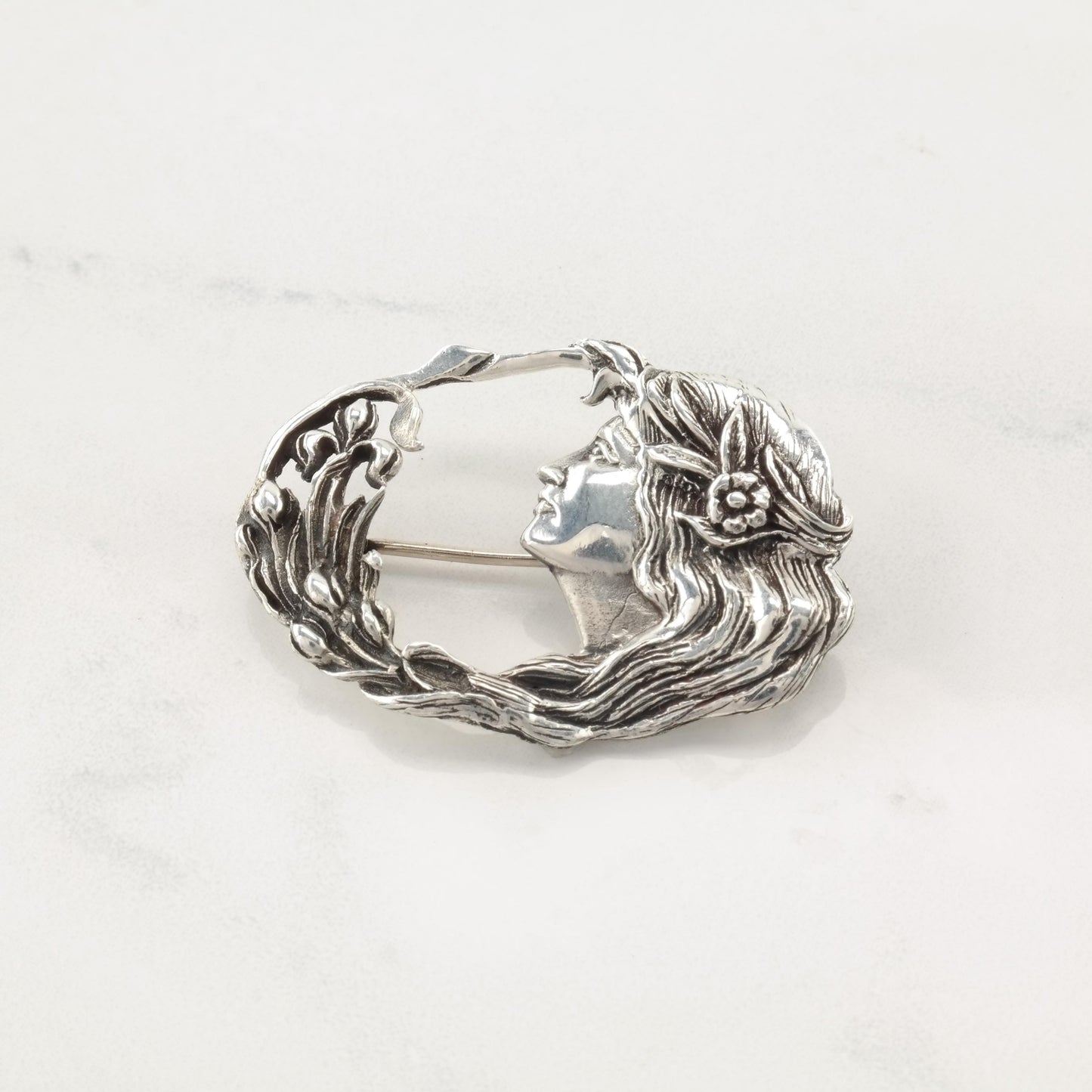 Art Nouveau Style Sterling Silver Brooch B2007