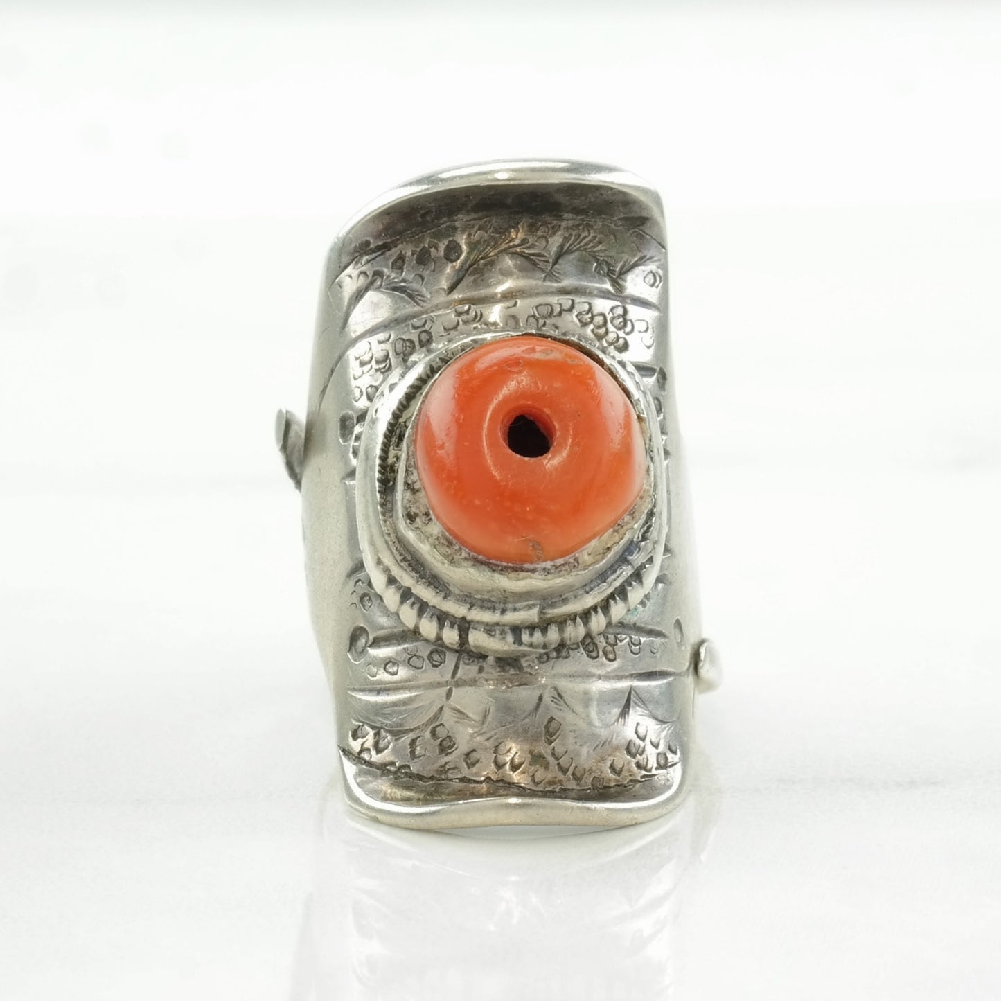 Vintage Sterling Silver Ring Coral Saddle, Stamped Orange Size 5 1/2 - 5 3/4