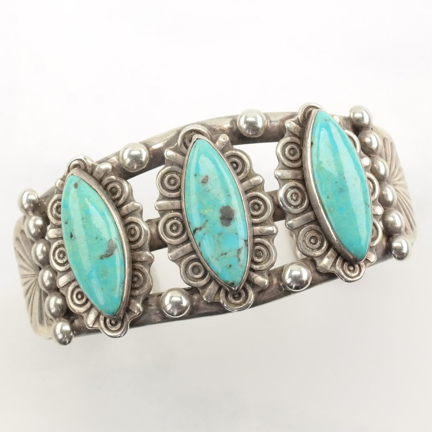 Vintage Sterling Silver & Turquoise Cuff Bracelet | Native American Jewelry | 1970s Boho Chic