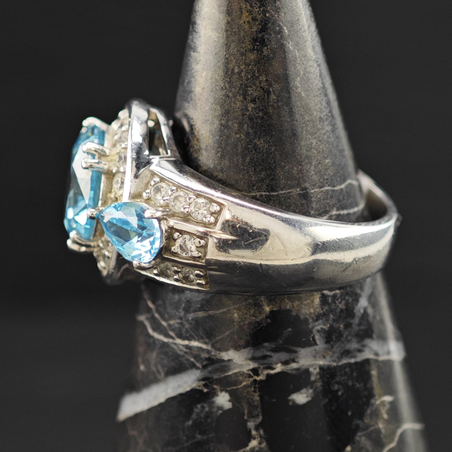 BBJ Blue CZ Sterling Silver Ring Bold Statement Stone Size 5 3/4 R6095