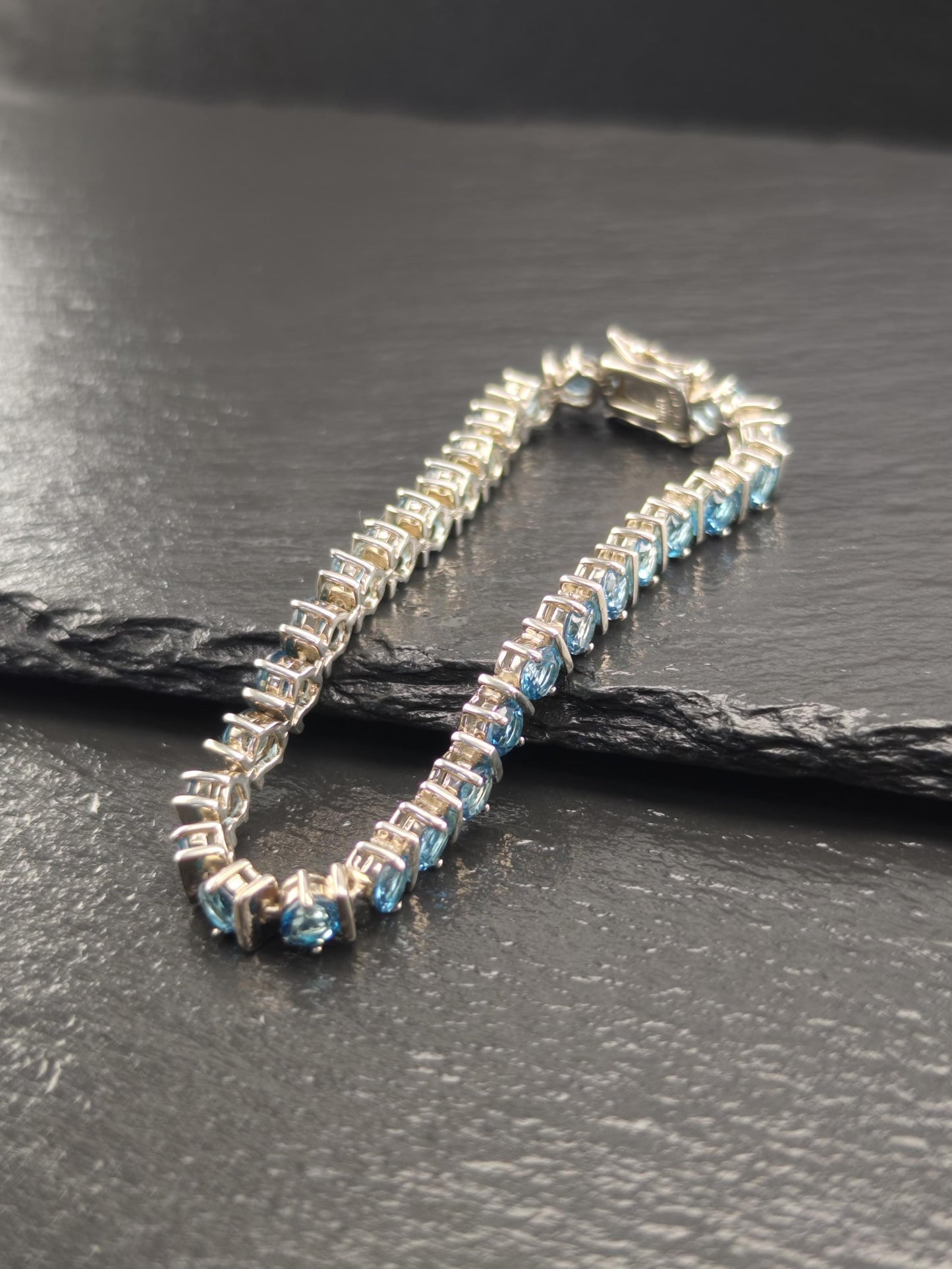 Vintage 5mm London Blue Topaz 13ctw Line Bracelet Sterling Silver