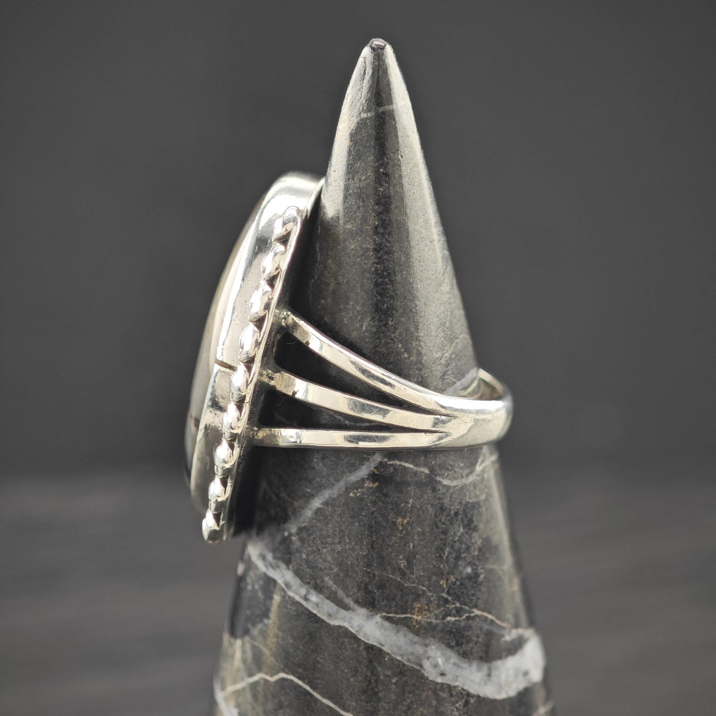 Southwestern Agate Ring Sterling Silver Size 5 3/4