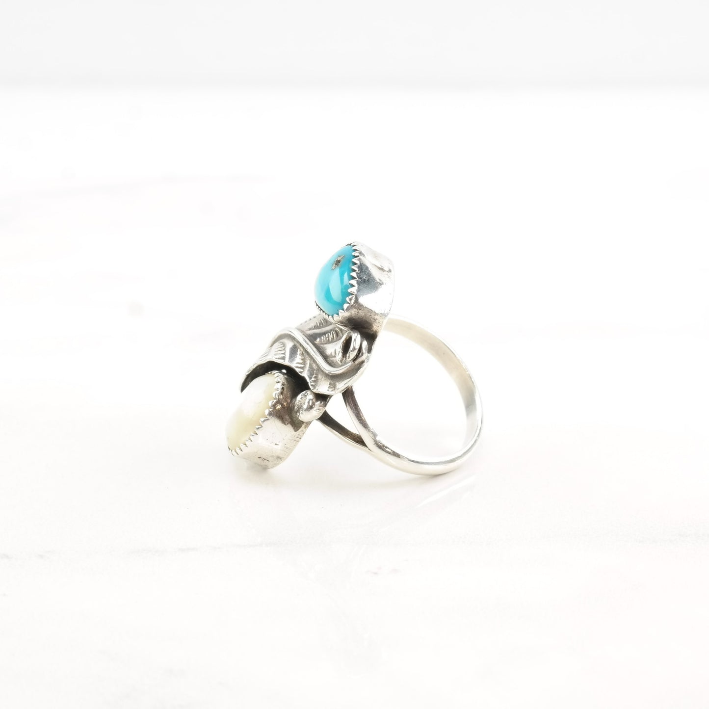 Vintage Native American Silver Ring MOP Turquoise Leaf Double Sterling Size 6 1/4