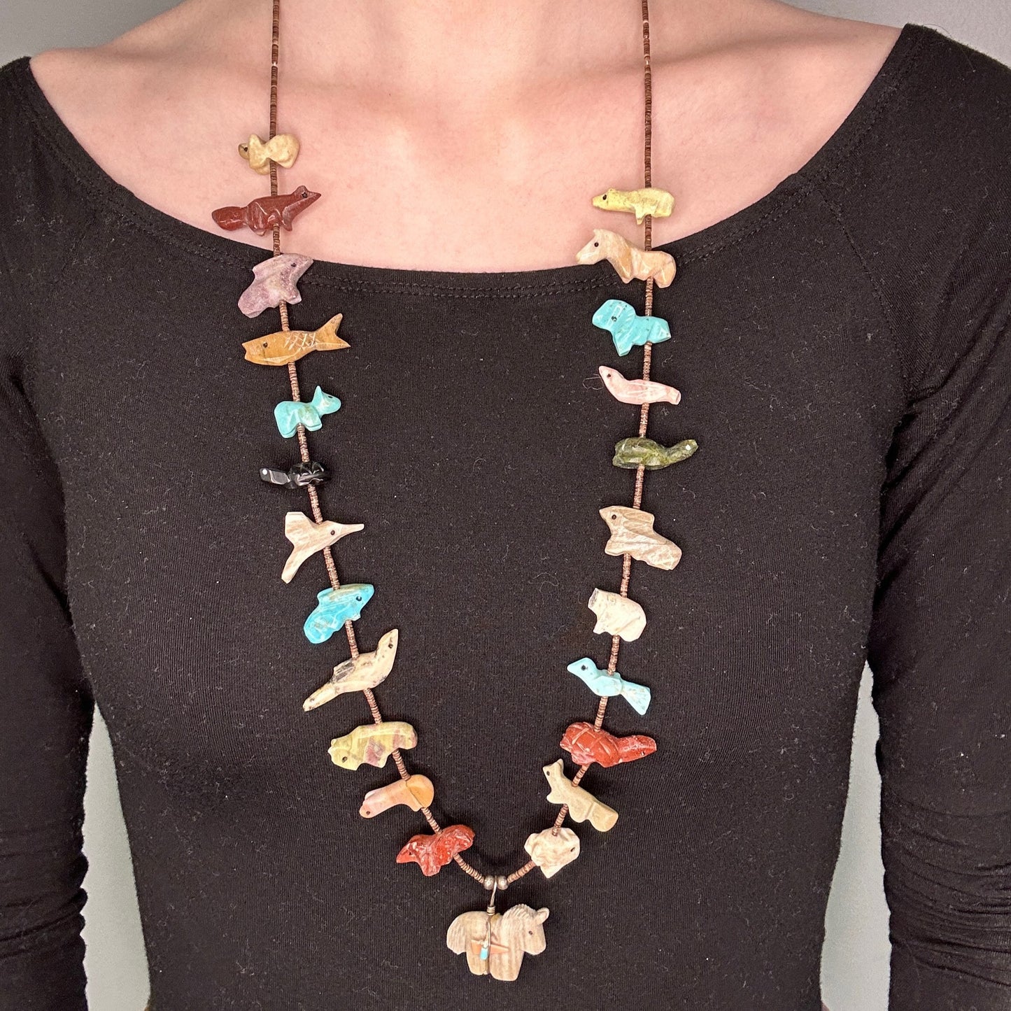 Vintage Native American Sterling Silver Onyx, Turquoise Horse, Carved Animals Necklace