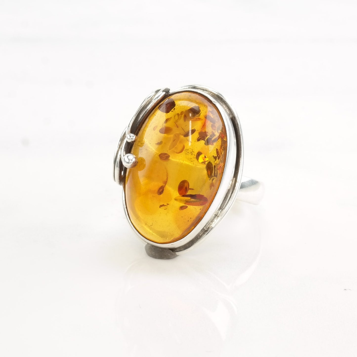 Vintage European Silver Ring Amber Oval Swirl Sterling Size 8