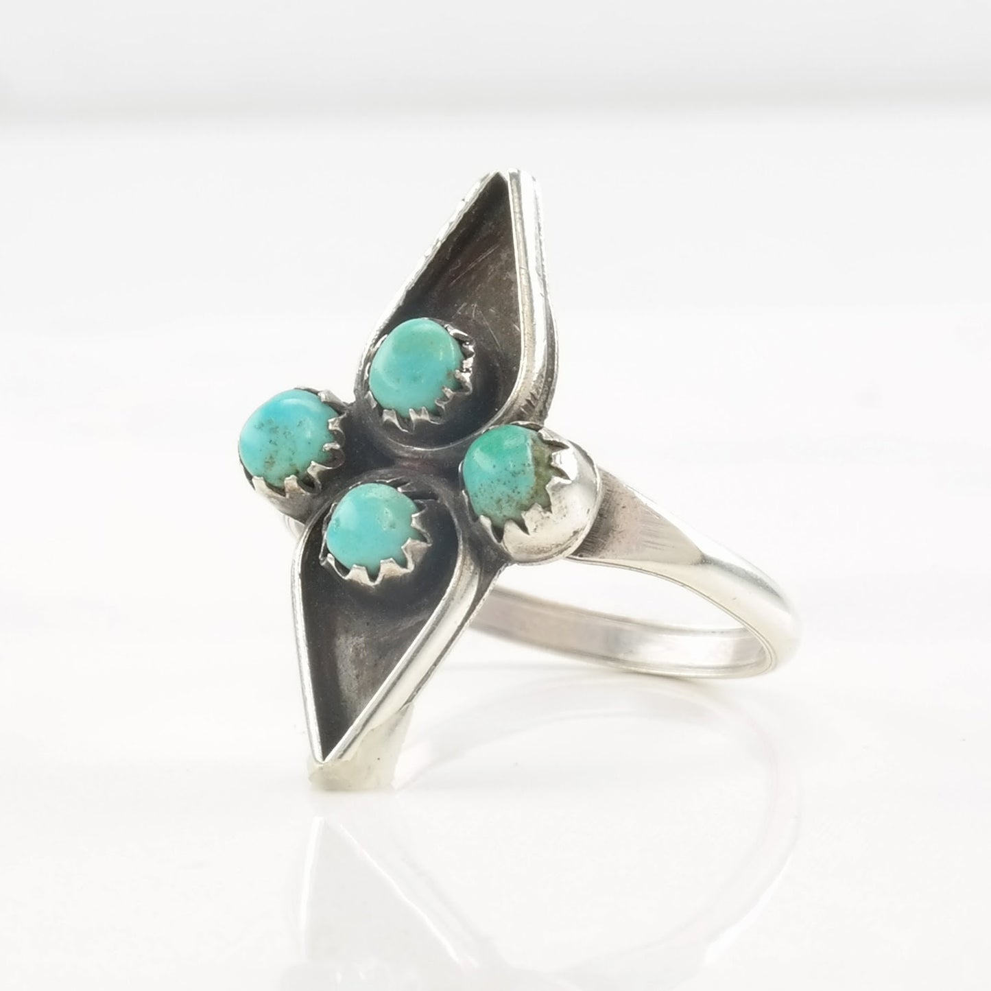 Vintage Native American Ring Turquoise Snake Eye Sterling Silver Size 6 3/4