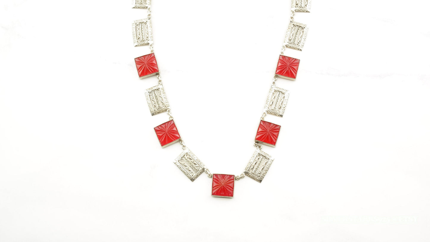 Vintage Modernist Sterling Silver Carved Glass Filigree Necklace
