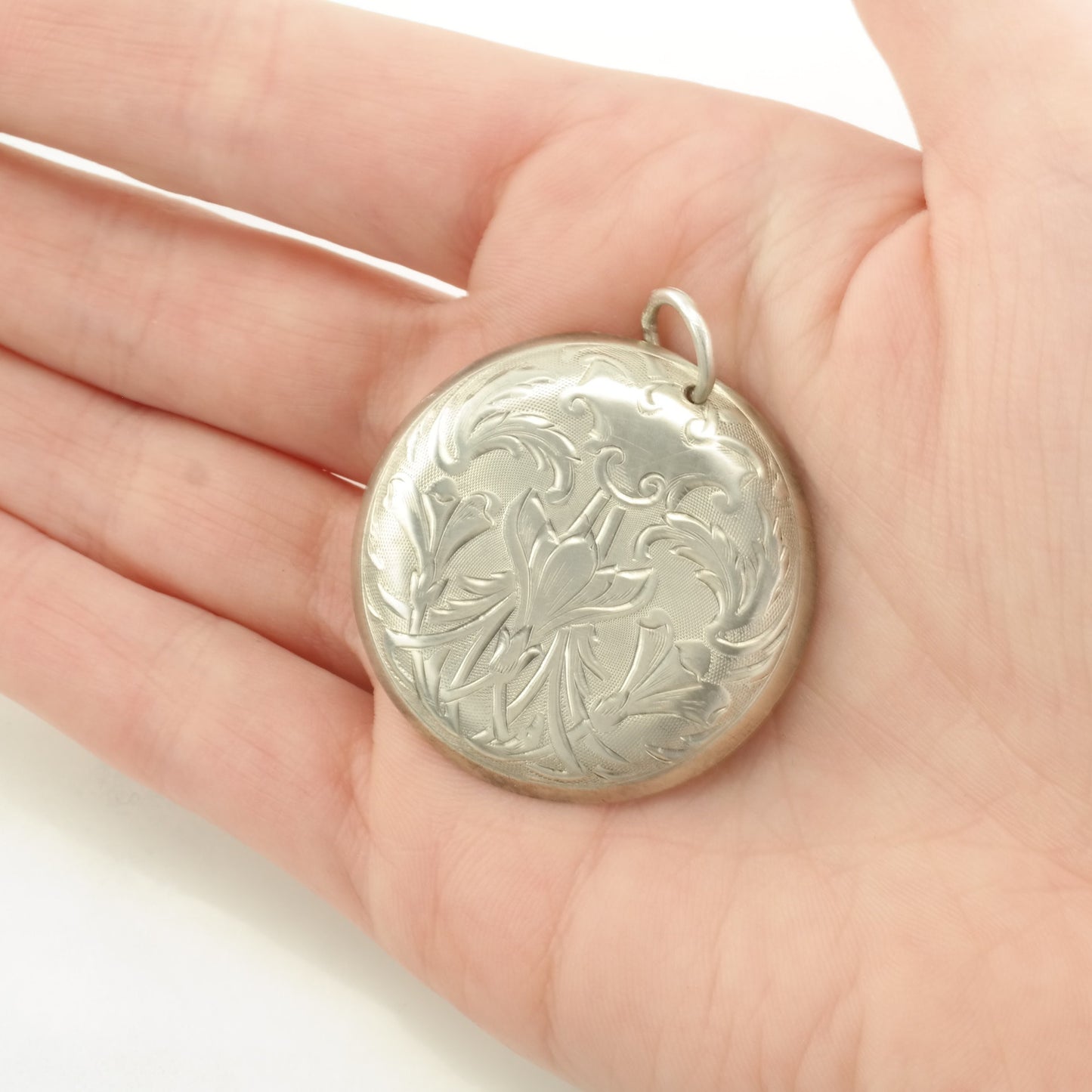 Vintage Art Nouveau Floral Ornate Sterling Silver Pendant