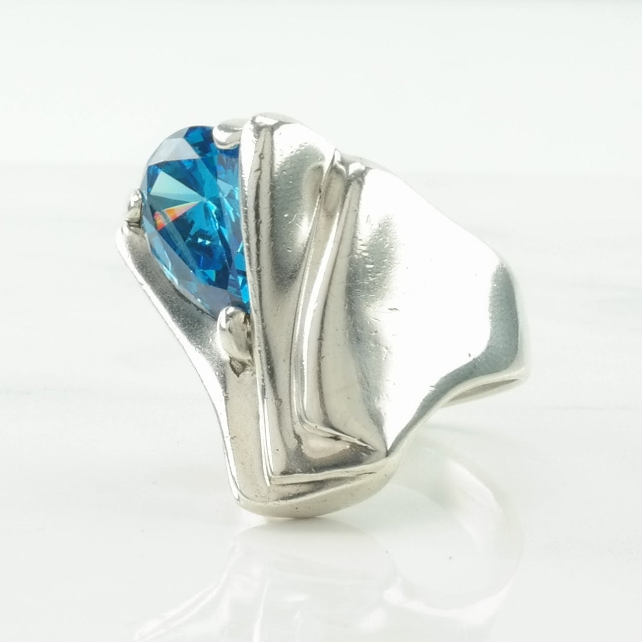 Vintage Artistic Silver Ring Blue Gem Abstract Sterling Blue Size 8