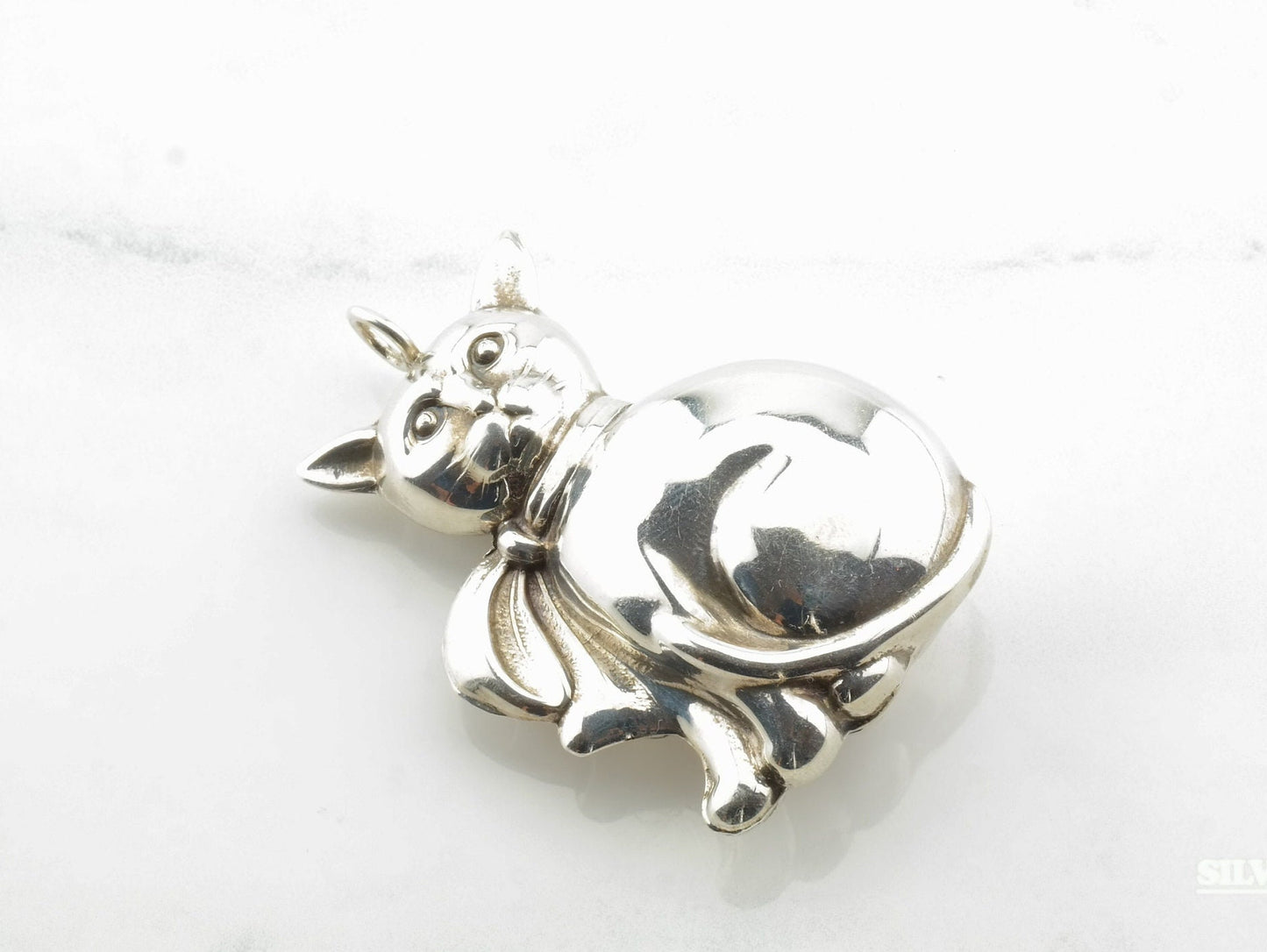 Vintage Cat Sterling Silver Pendant Silver