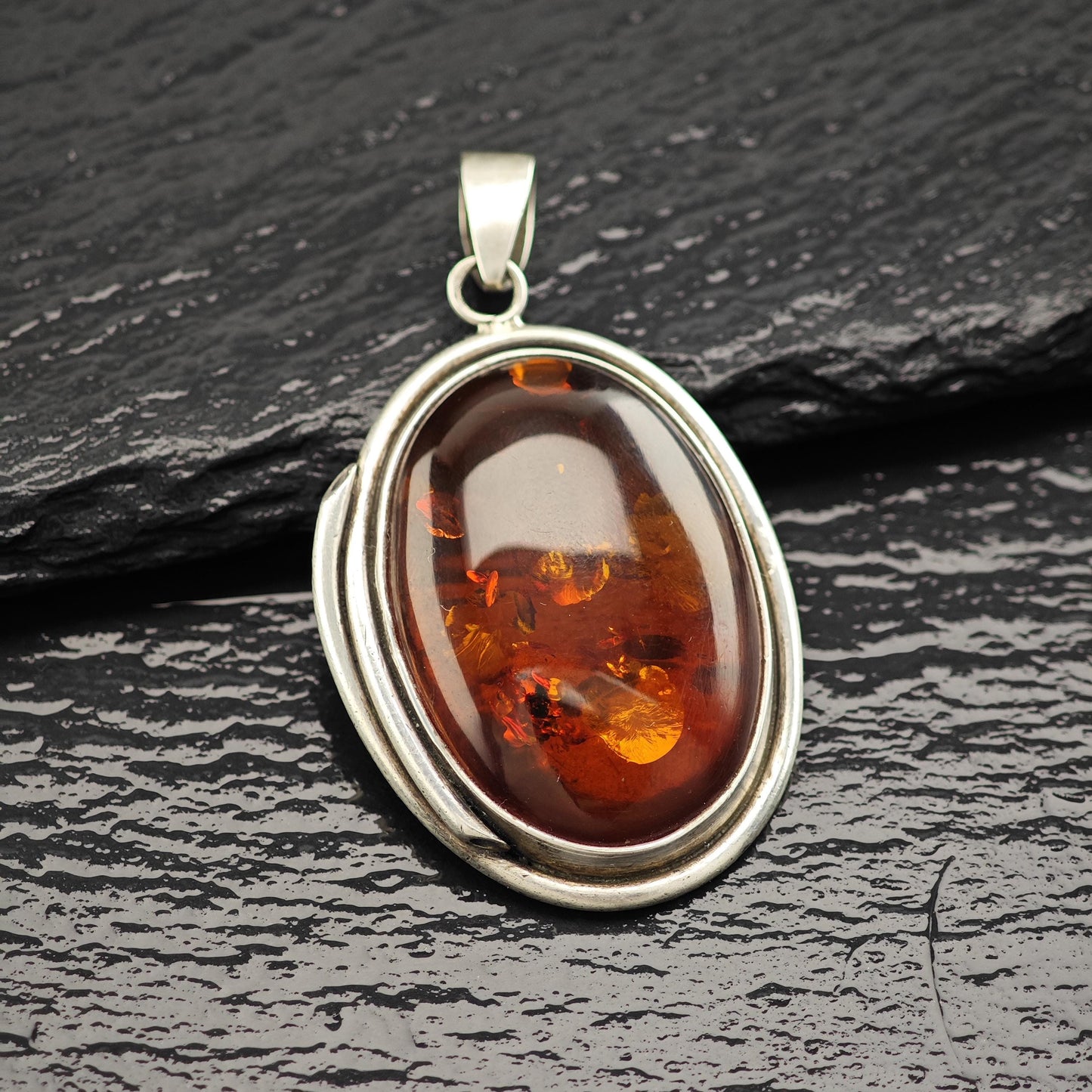 Vintage Oval Amber Pendant Sterling Silver