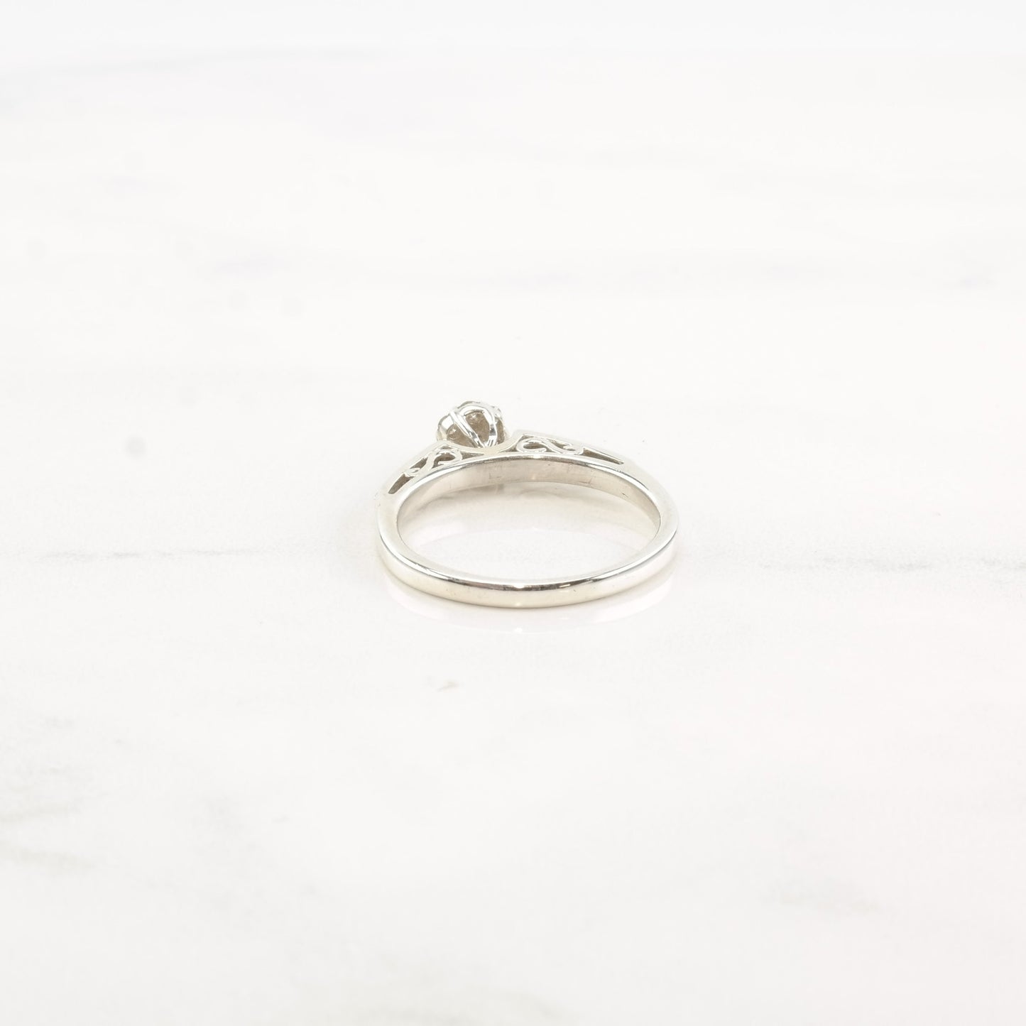 Vintage Sterling Silver Ring Diamond Flower Filigree Size 6 3/4