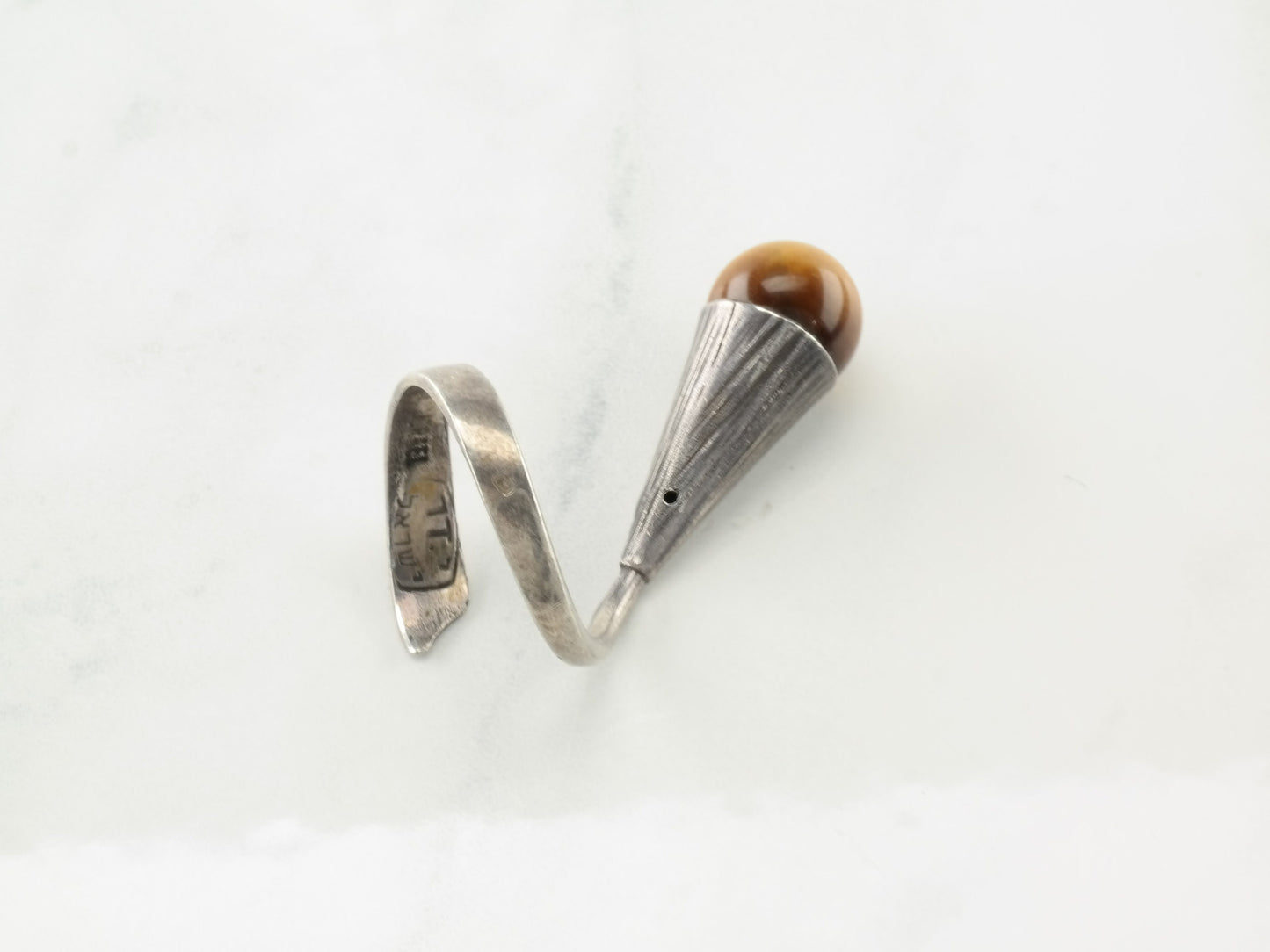 Vintage Modernist Ring Tiger's Eye Abstract Sterling Silver Size 7