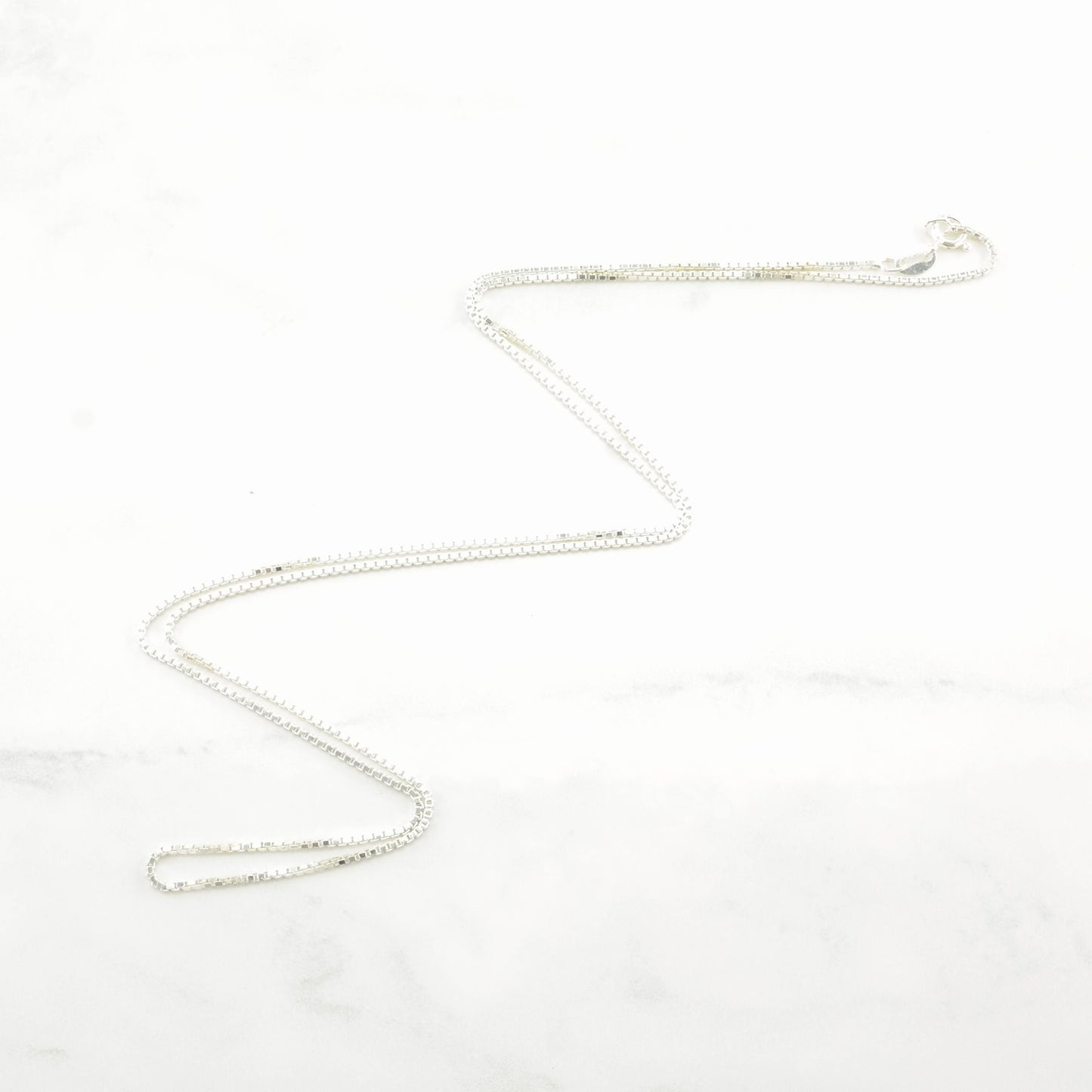 Vintage Italy Sterling Silver 1mm Link 24" Box Chain Necklace