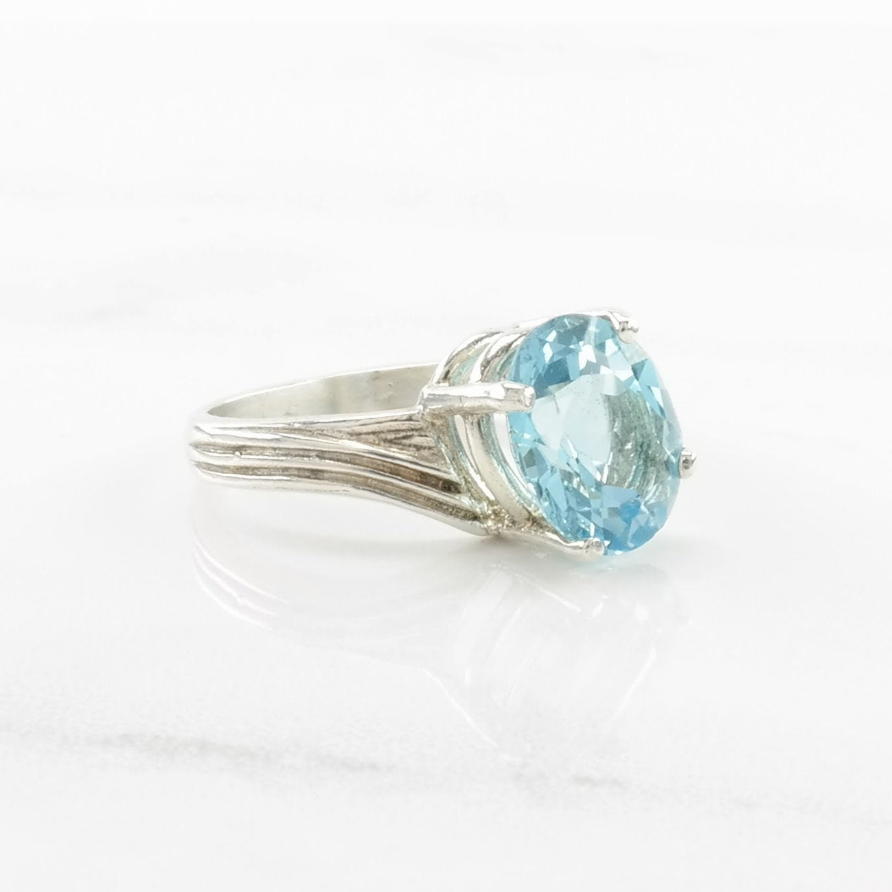 Vintage Sterling Silver Ring Topaz Wave Blue Size 6 3/4