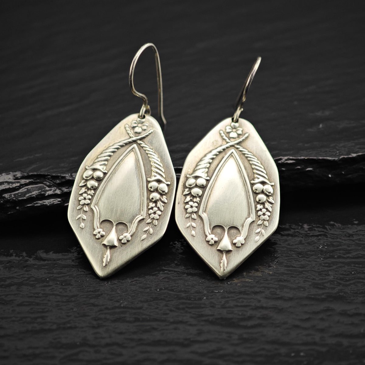 Art Nouveau Sterling Silver Dangle Earrings ER3204