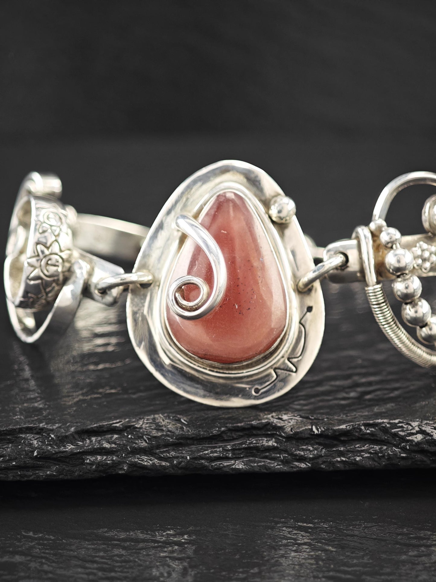 Victor Yurivilca, Teardrop Bracelet Sterling Silver