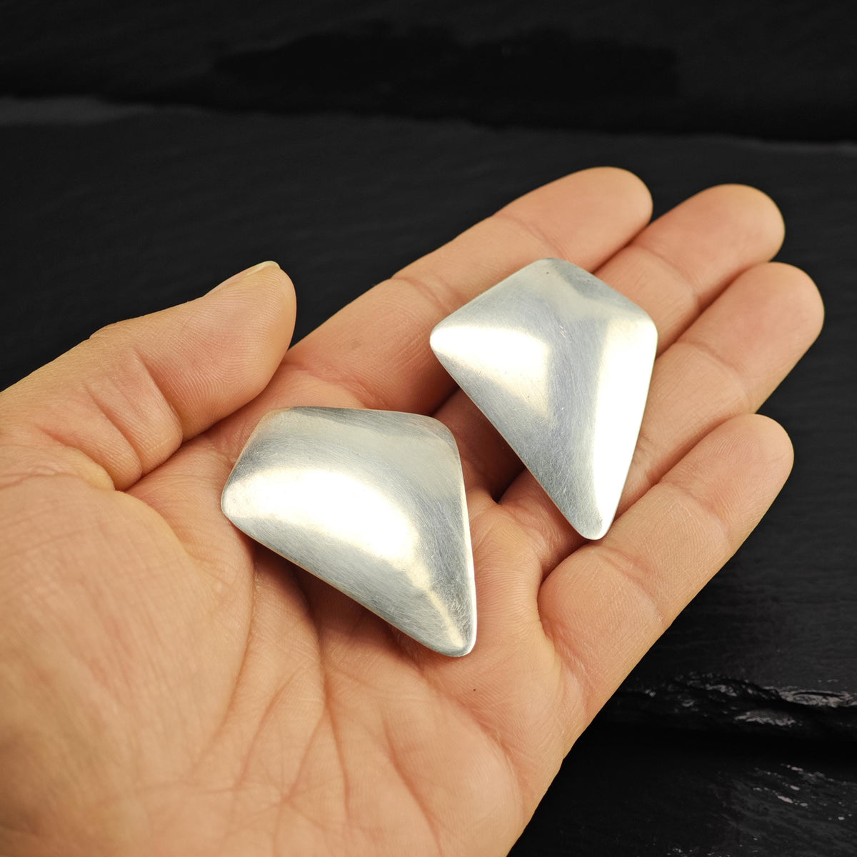 Vintage Native American Sterling Silver Clip On Earrings ER3202