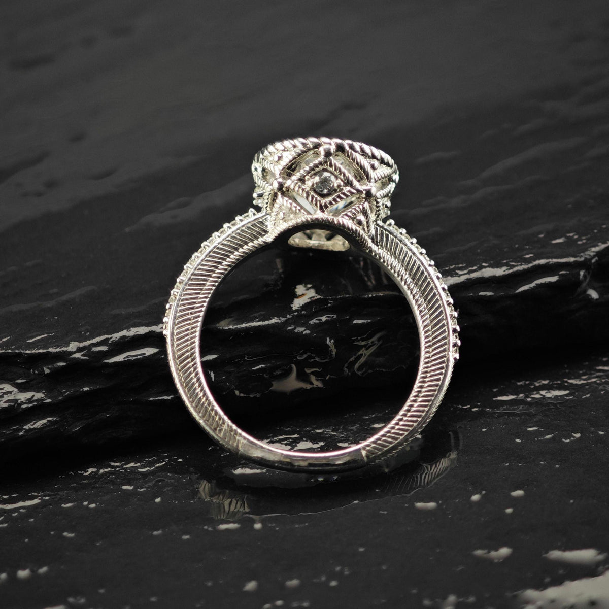 Vintage Judith Ripka DQCZ Sterling Silver Ring Sz 5 R6833