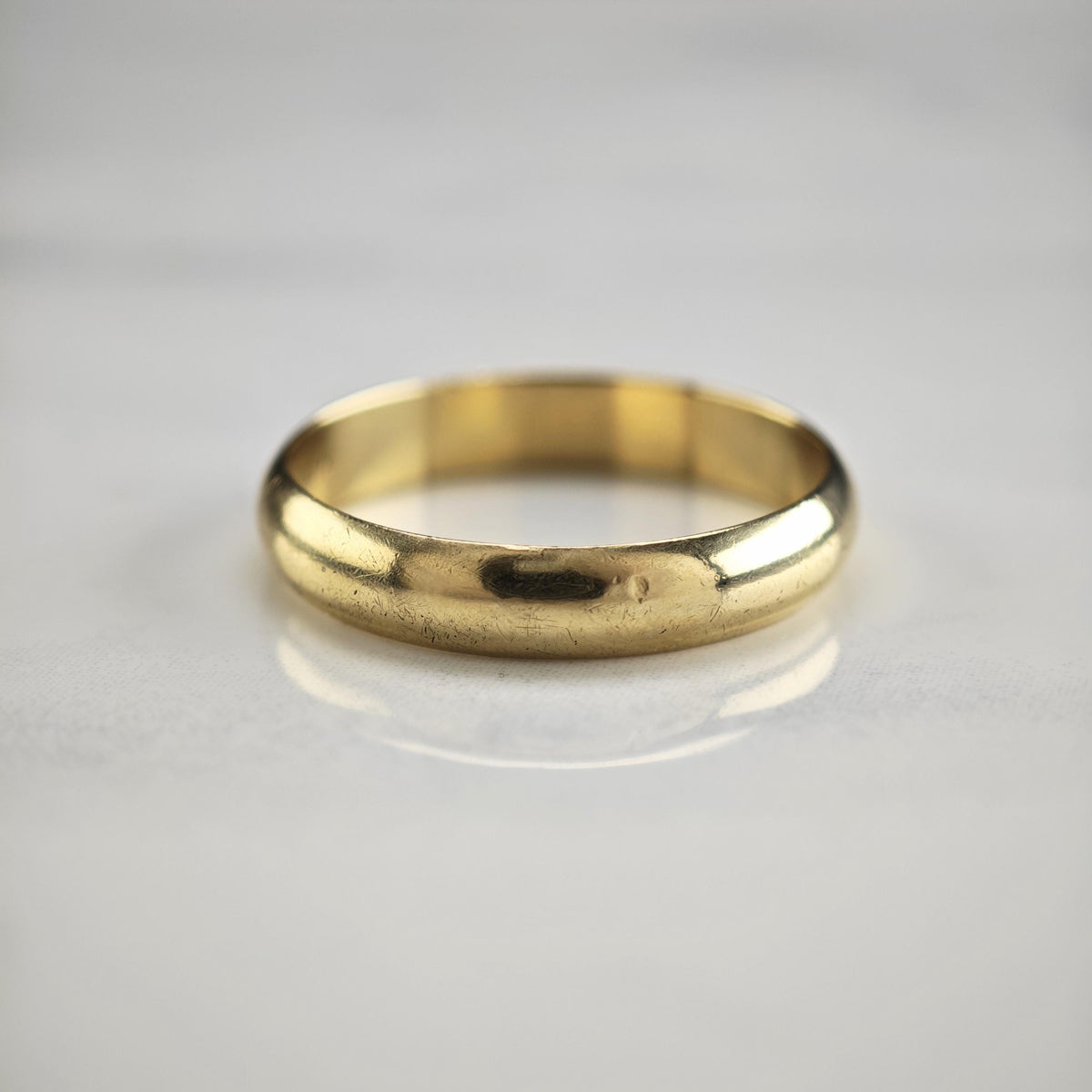 14K Gold Band 4mm Sz 9 3/4 R6792