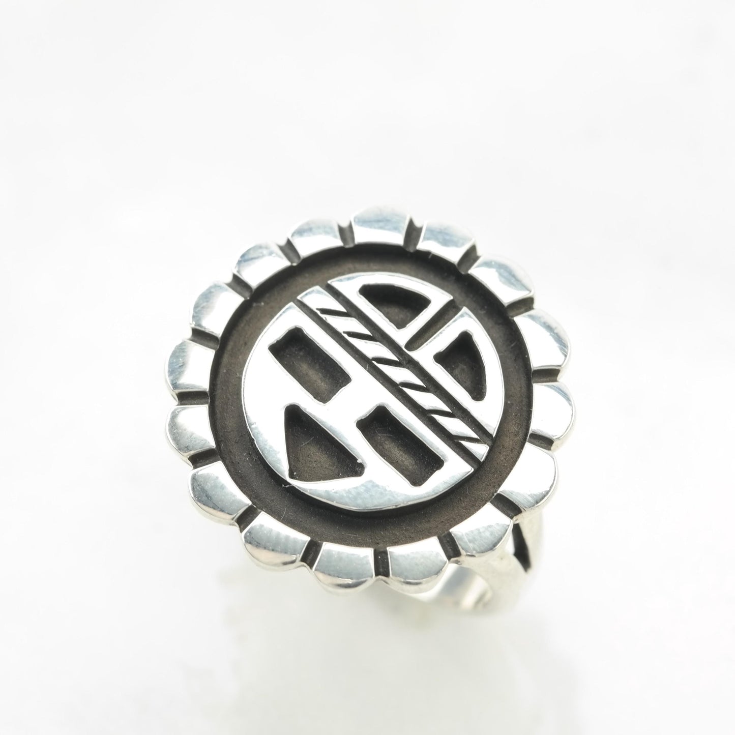 Vintage Native American Sunface Sterling Silver Ring