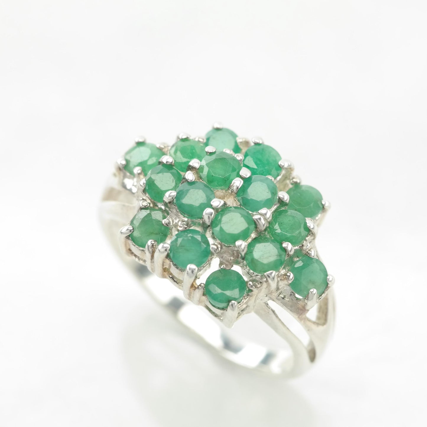 Vintage Emerald Sterling Silver Ring Size 7 1/4