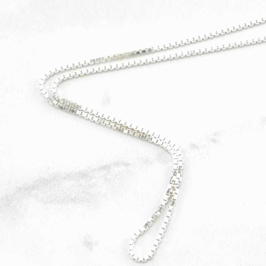 Vintage Sterling Silver 1 mm Link 20 Inch Necklace