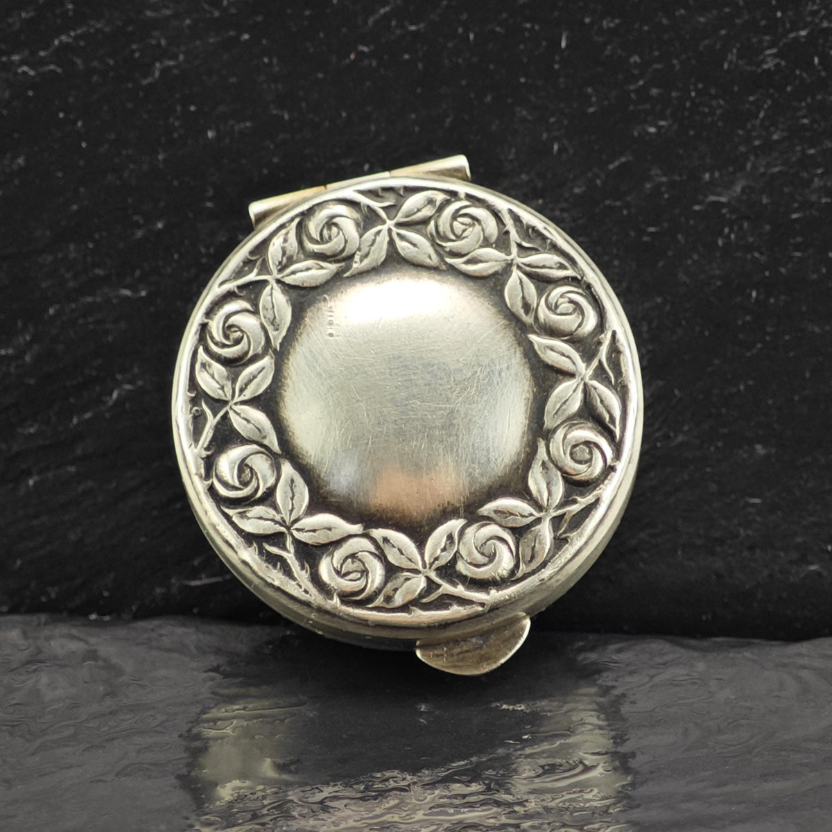Vintage Rose Repousse Trinket Box Sterling Silver By The Thomae Co MISC0423