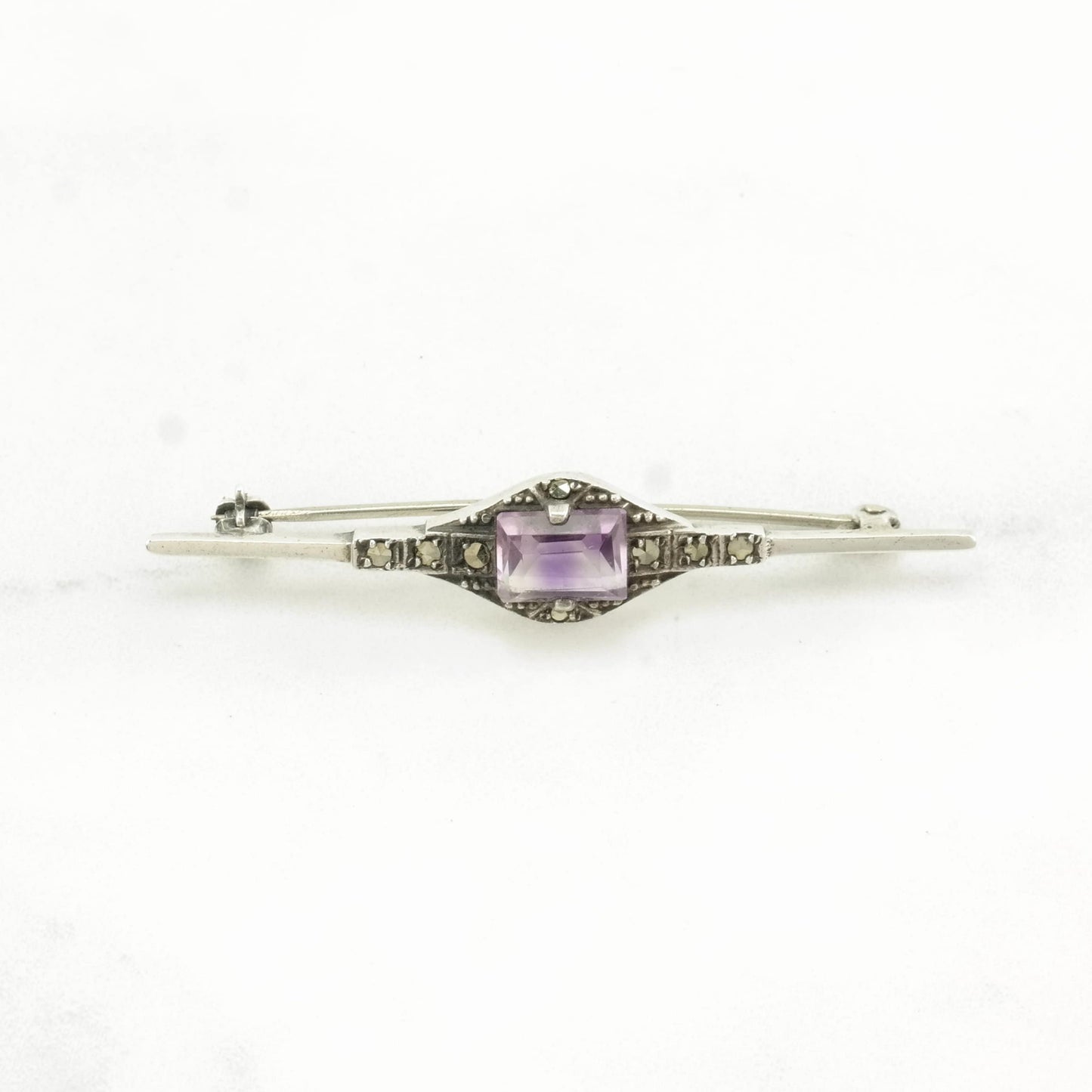 Vintage Art Deco Style Sterling Silver Brooch Purple Amethyst