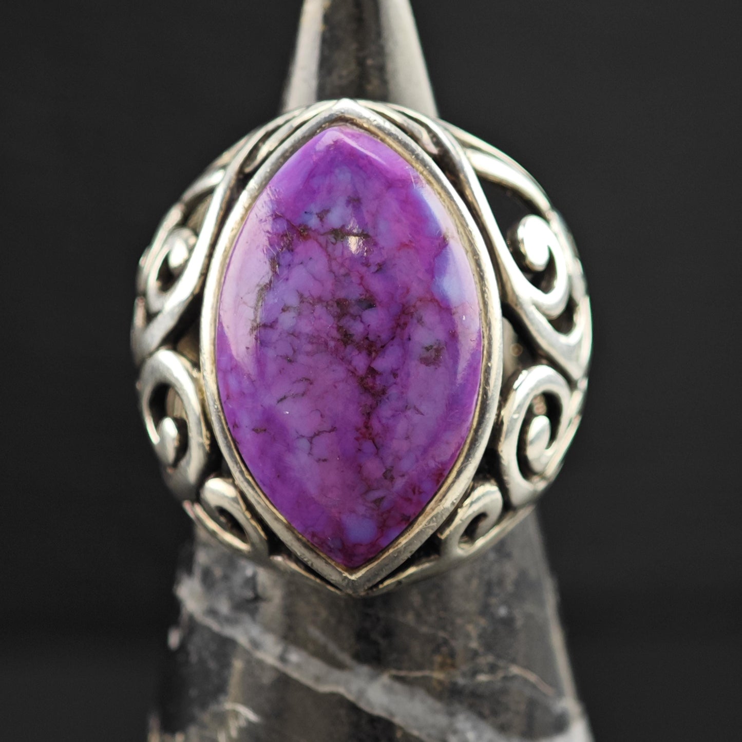 Purple Mojave Statement Ring Sterling Silver Size 5 3/4 R6082