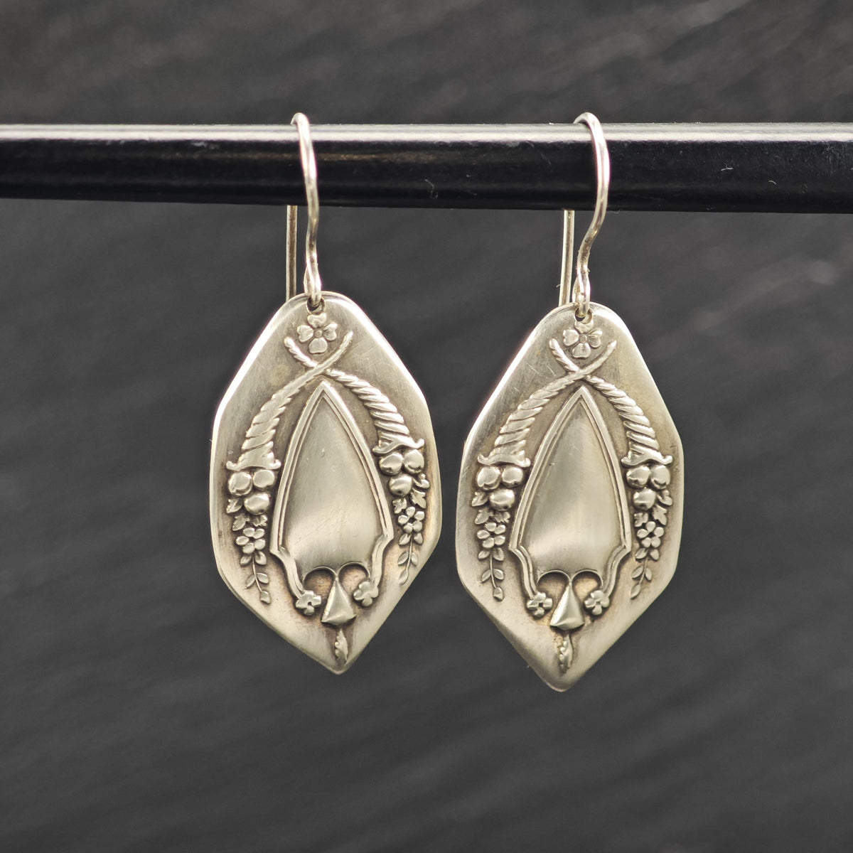 Art Nouveau Sterling Silver Dangle Earrings ER3204