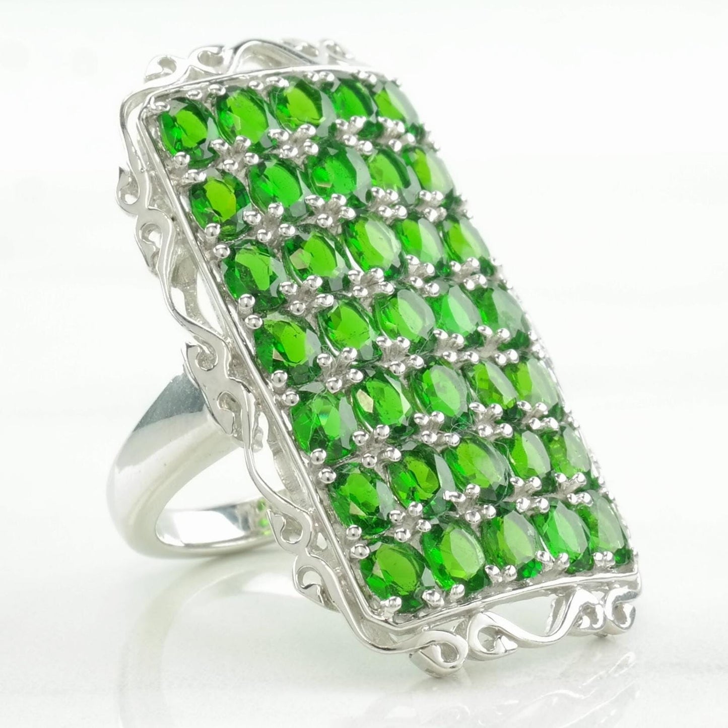 Vintage Sterling Silver Ring Green Chrome Diopside Cluster Size 8