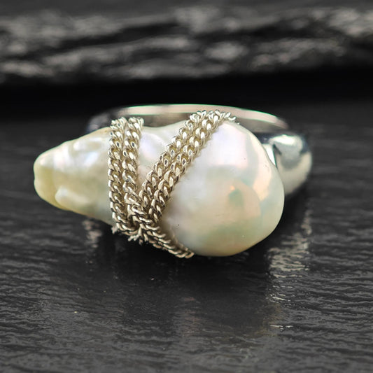 Abstract Pearl Ring East to West Sterling Silver Sz 7 1/4 R6142