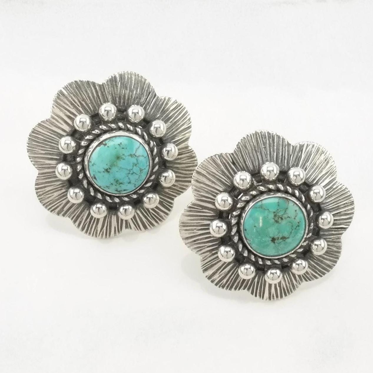 Vintage Blue Turquoise Floral Screw Back Earrings out of Sterling Silver