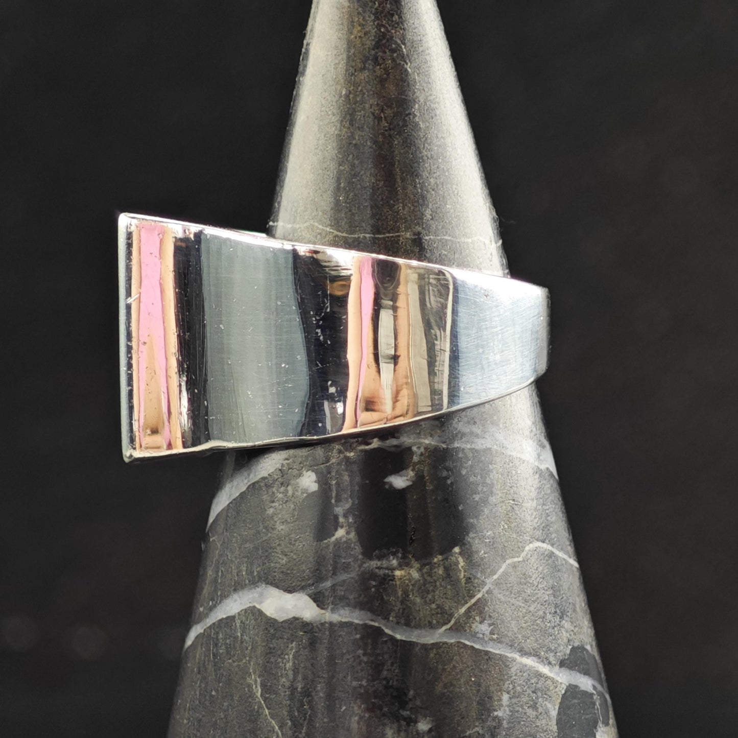 FROM Abstract Sterling Silver Ring Sz 8 R6555
