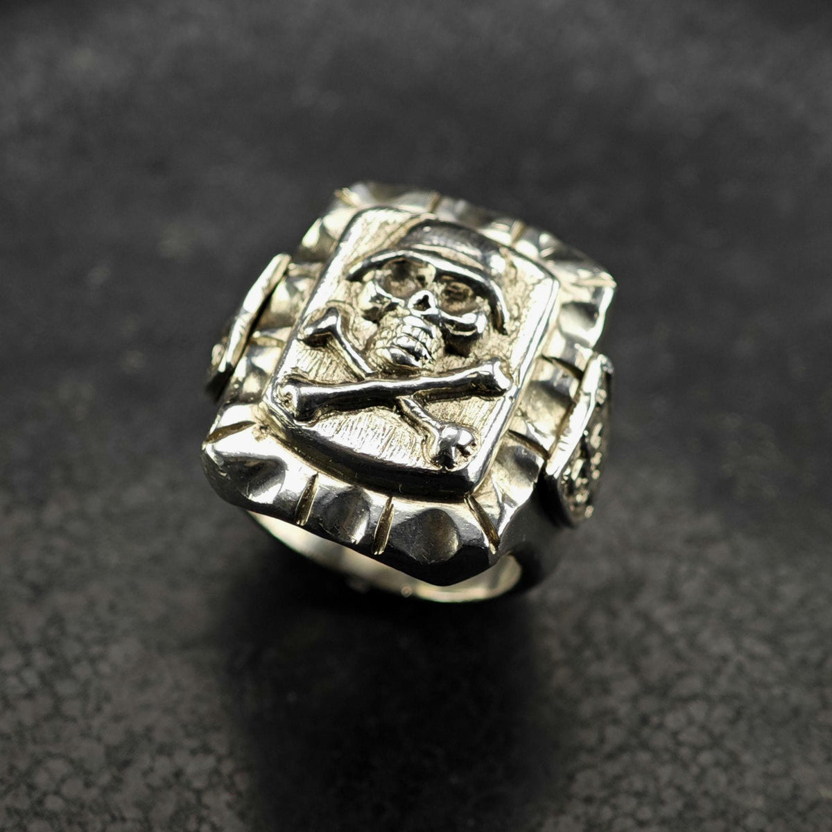 Vintage Heavy Skull Biker Ring Sterling Silver Ring Sz 11 R6854