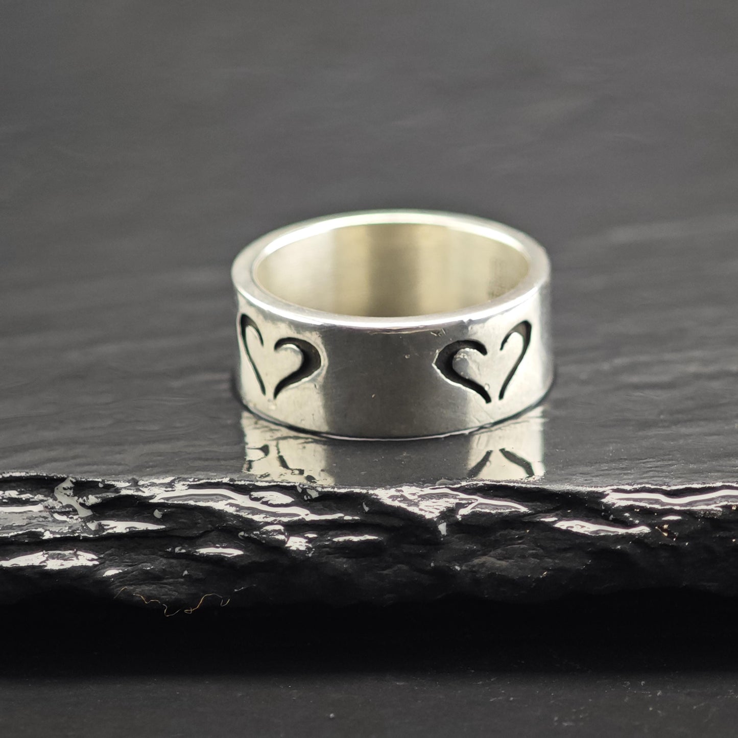 Vintage James Avery Love Band Sterling Silver Ring Sz 6 1/4 R6709