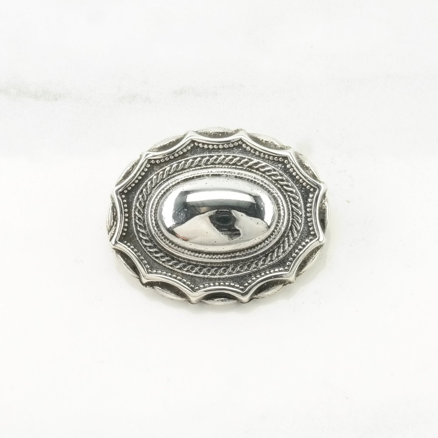 Vintage Victorian Style Sterling Silver Brooch Puffy Detailed